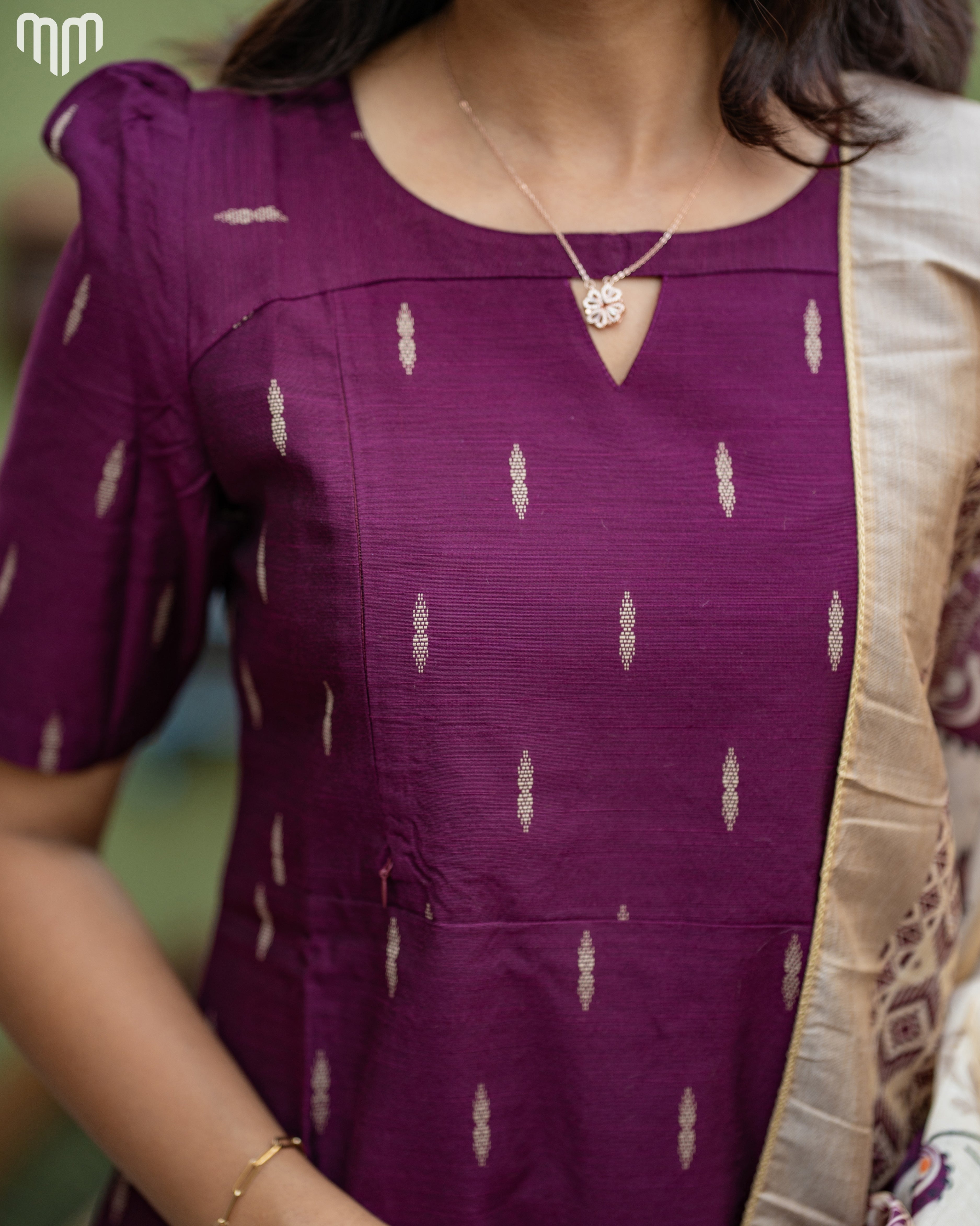 Varalakshmi_V4 Maternity Kurti Set