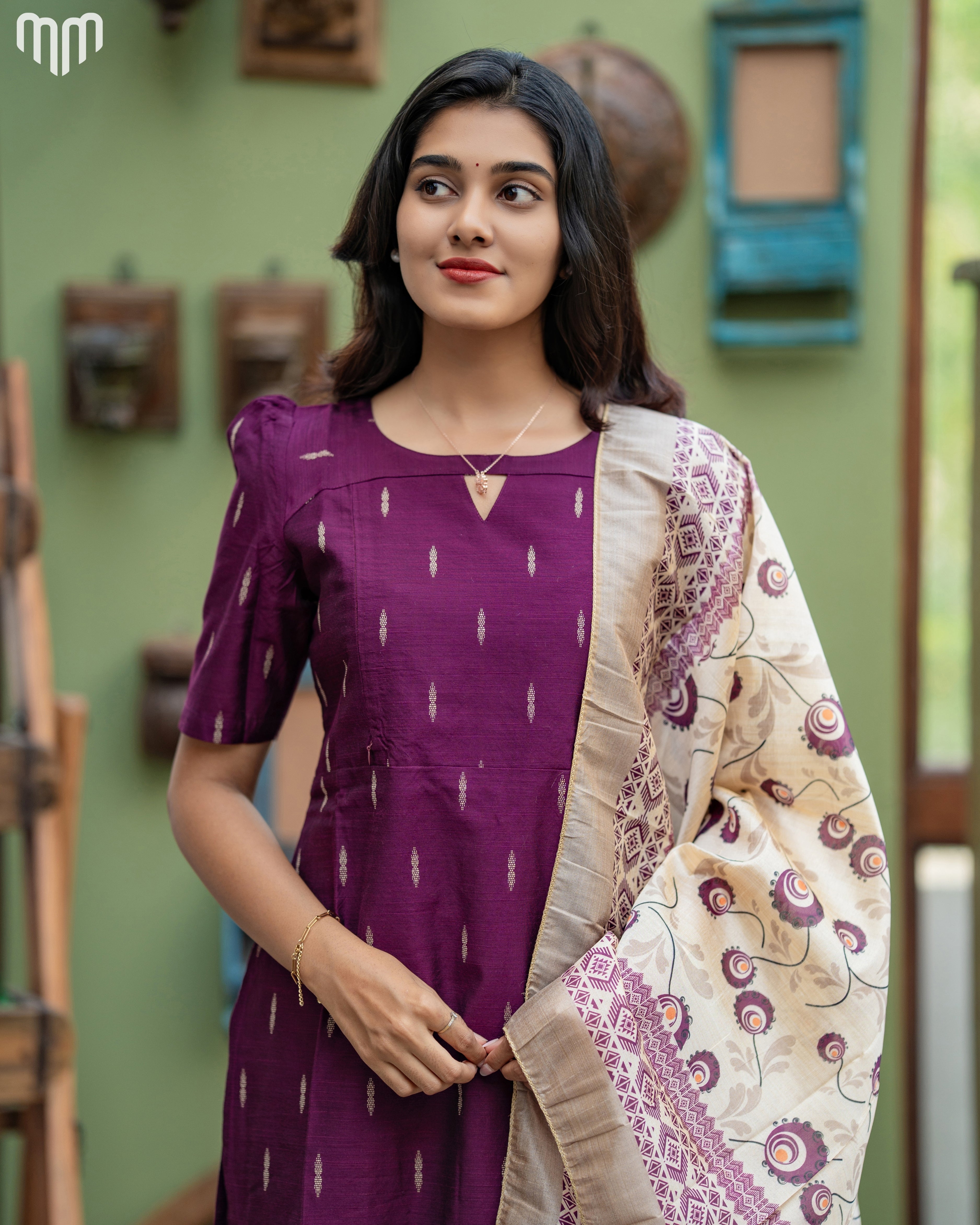 Varalakshmi_V4 Maternity Kurti Set