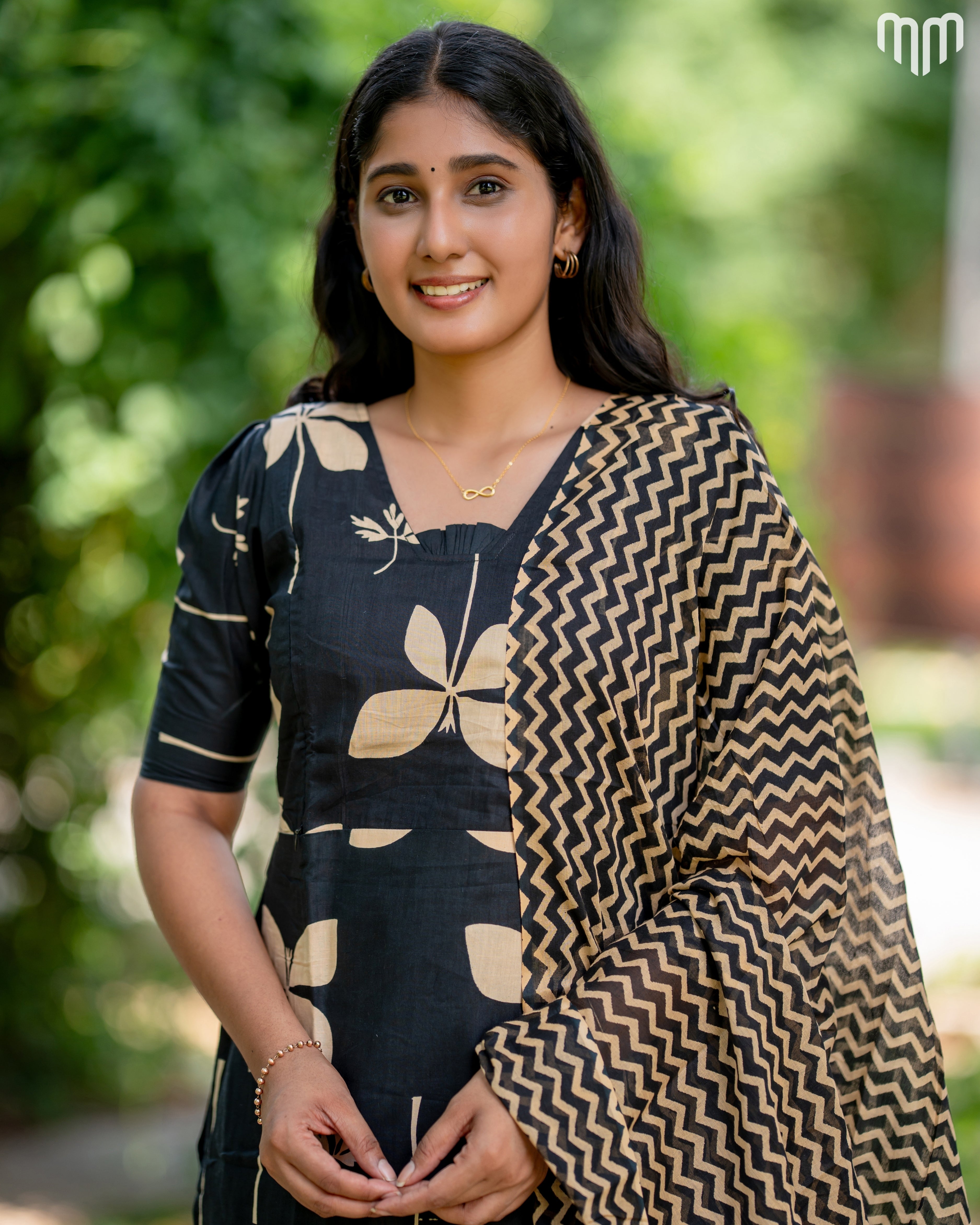 Meera_V1 Maternity Kurti Set