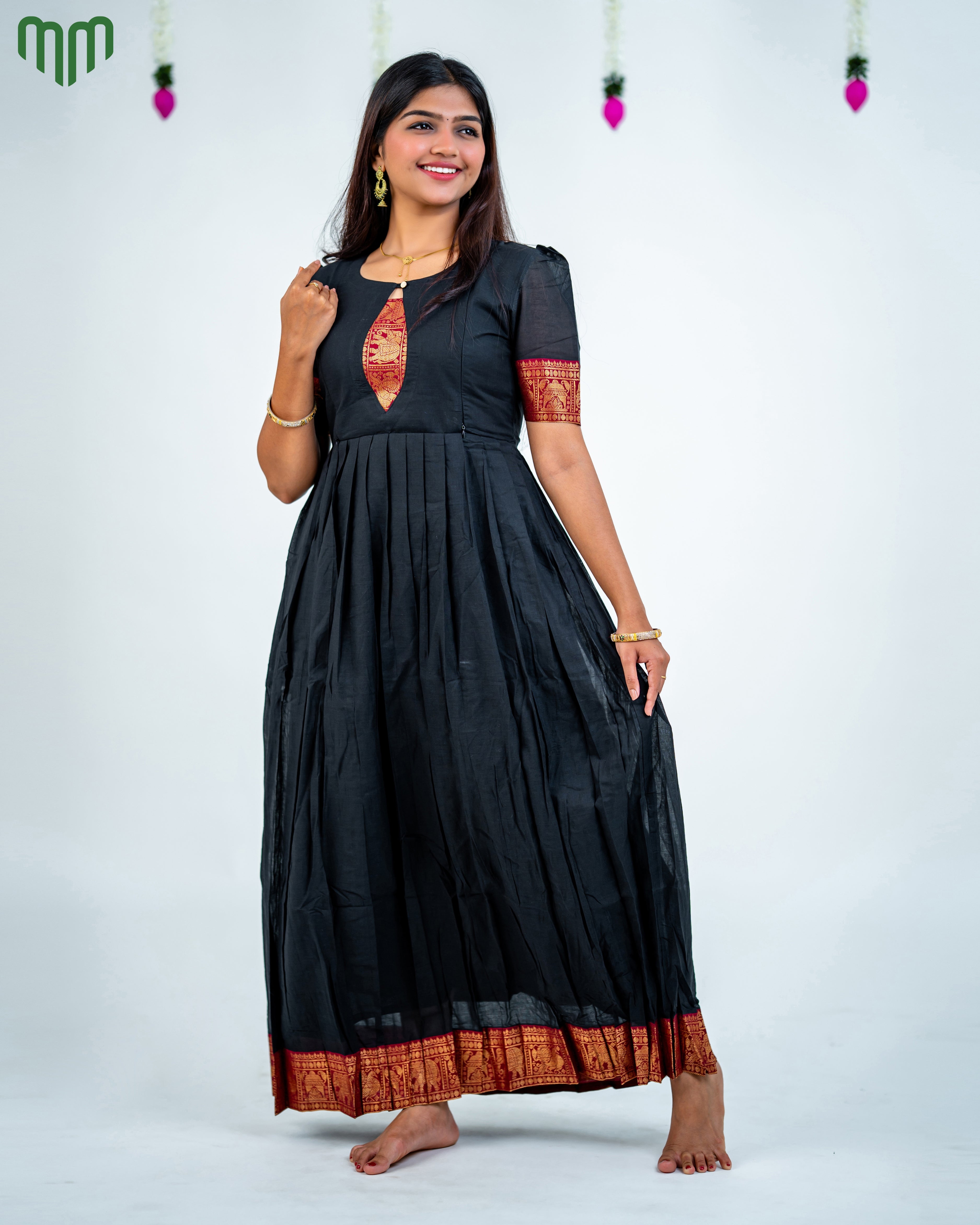 Poonguzhali_V2 Maternity Maxi