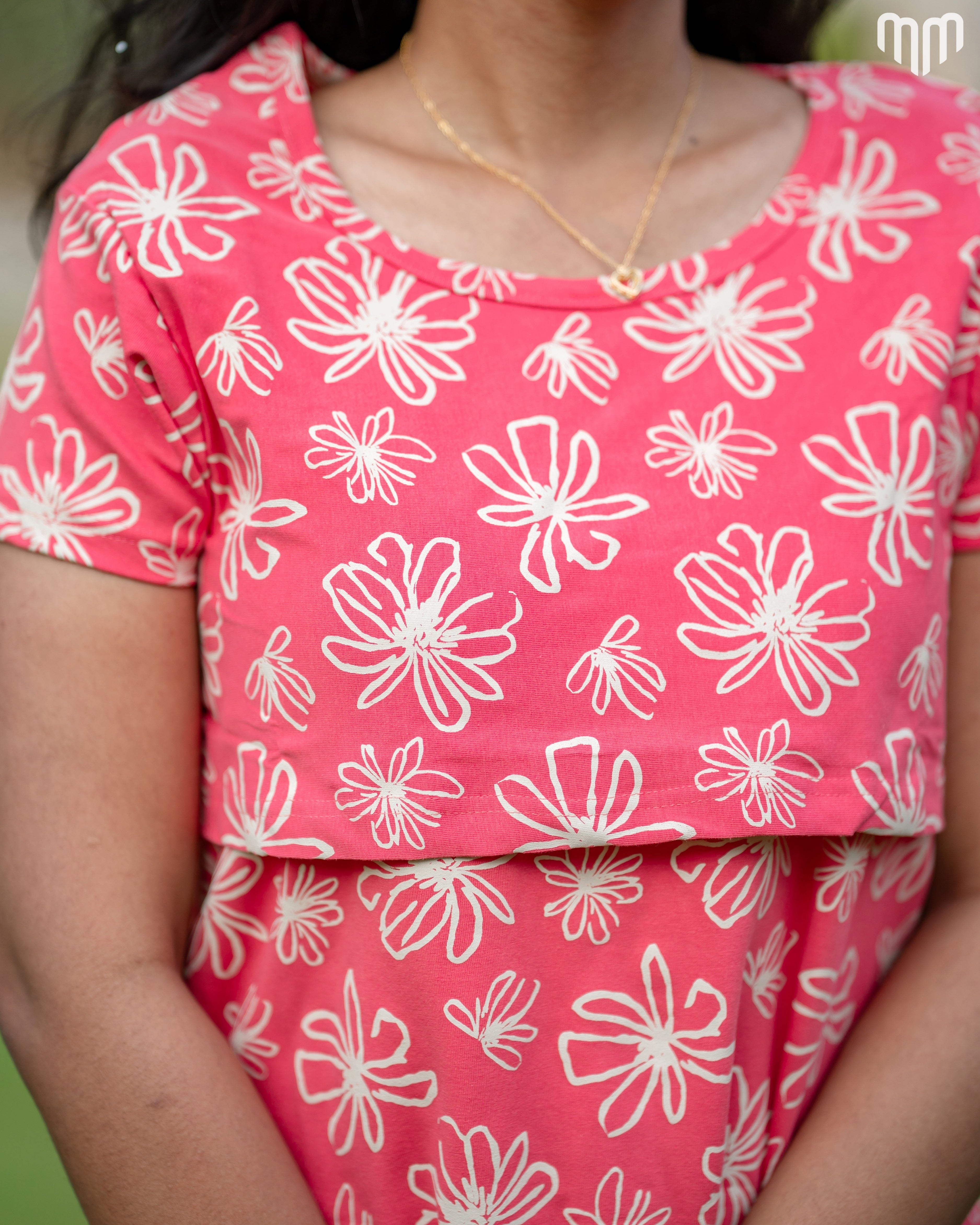 Mary Zipless Feeding T-shirt