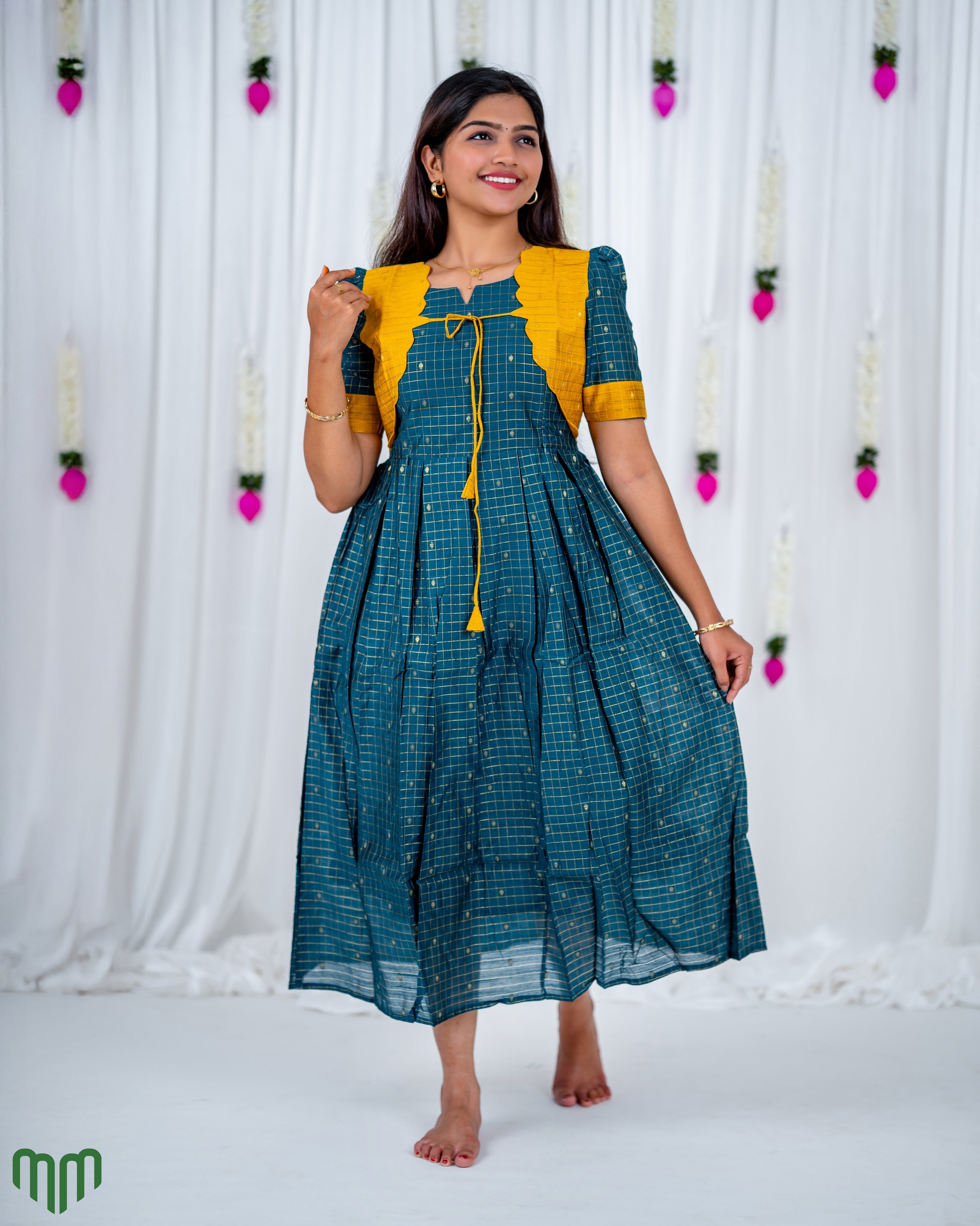 Minnal_V1 Maternity Maxi
