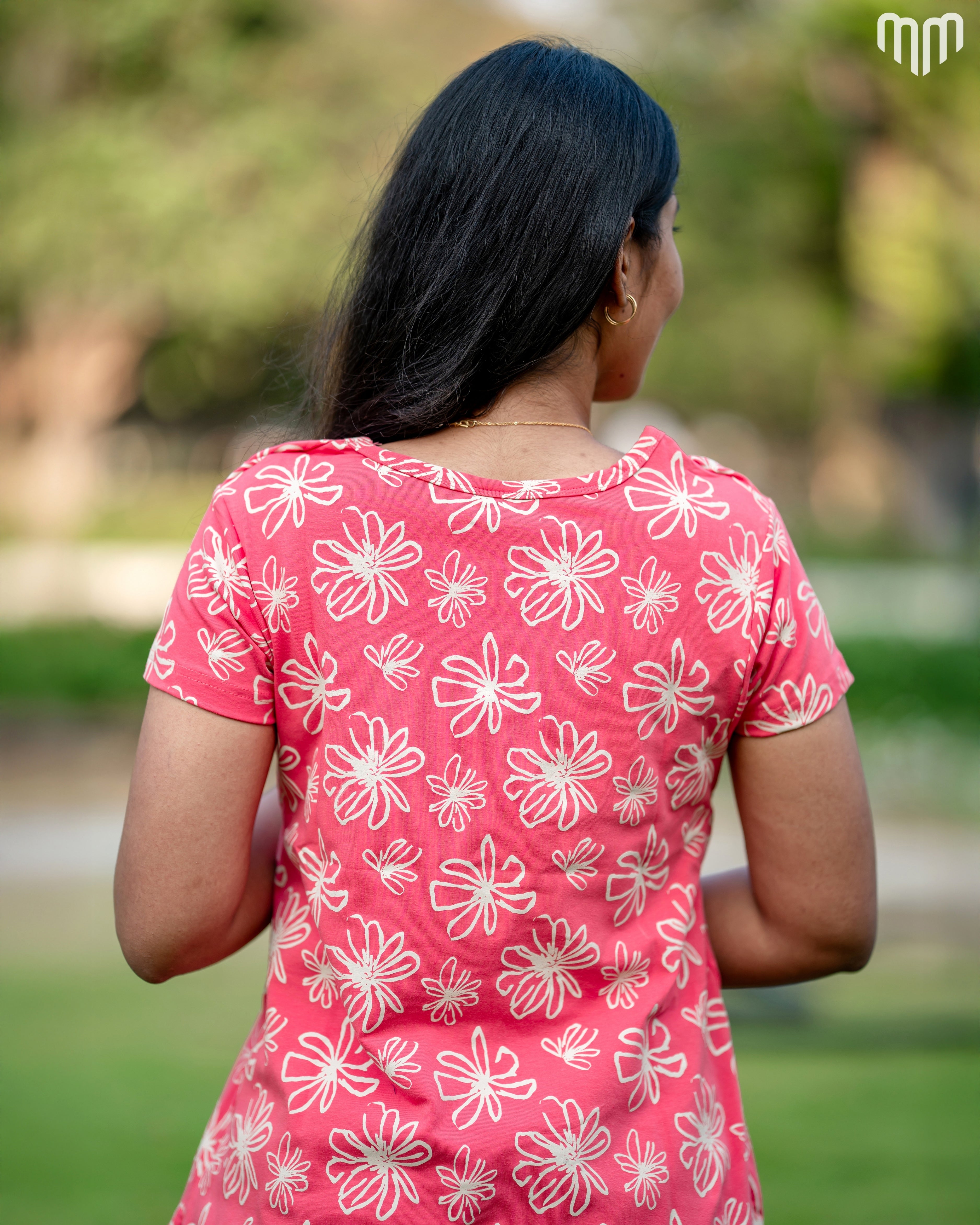 Mary Zipless Feeding T-shirt