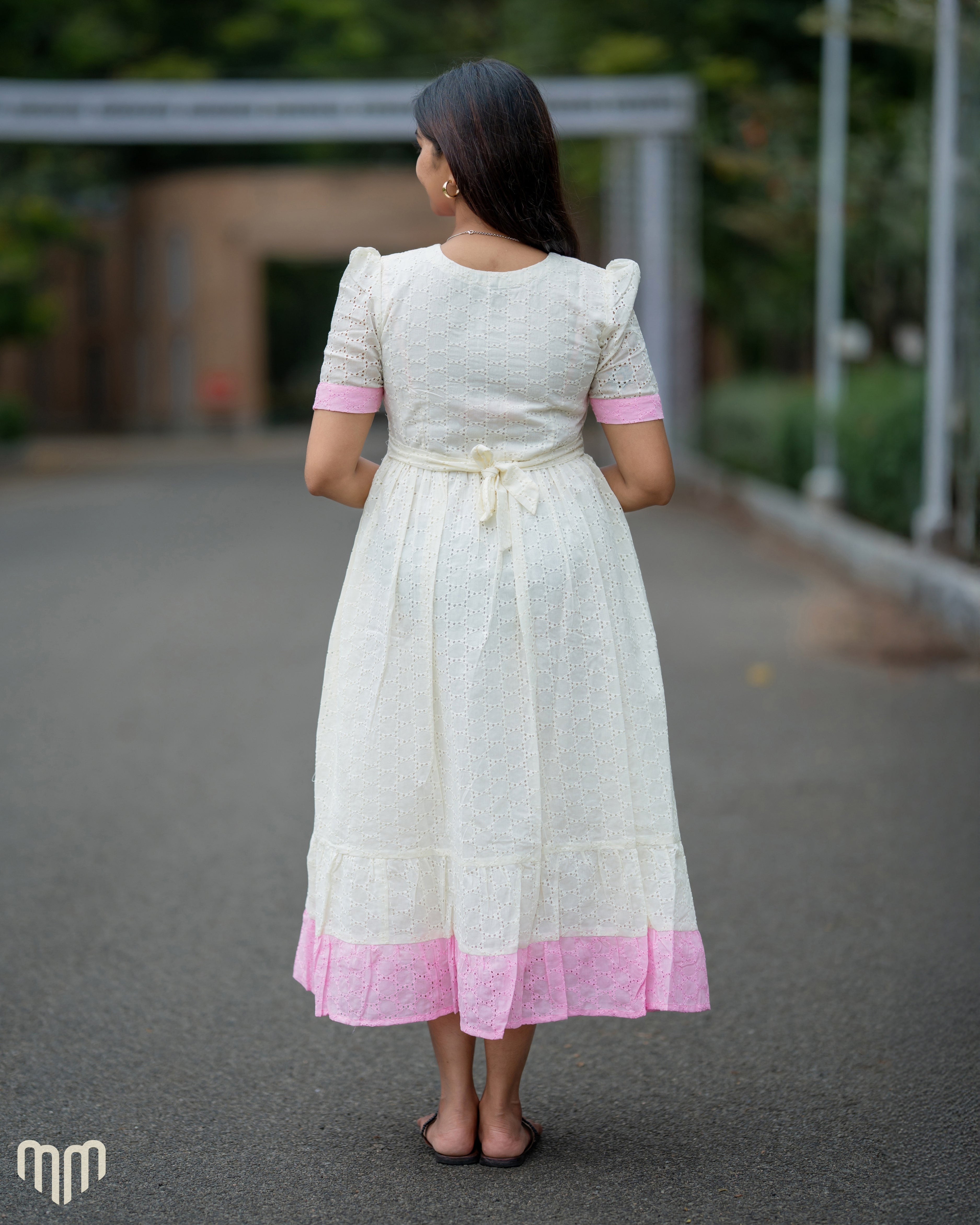 Creamy Hakoba Maternity Maxi