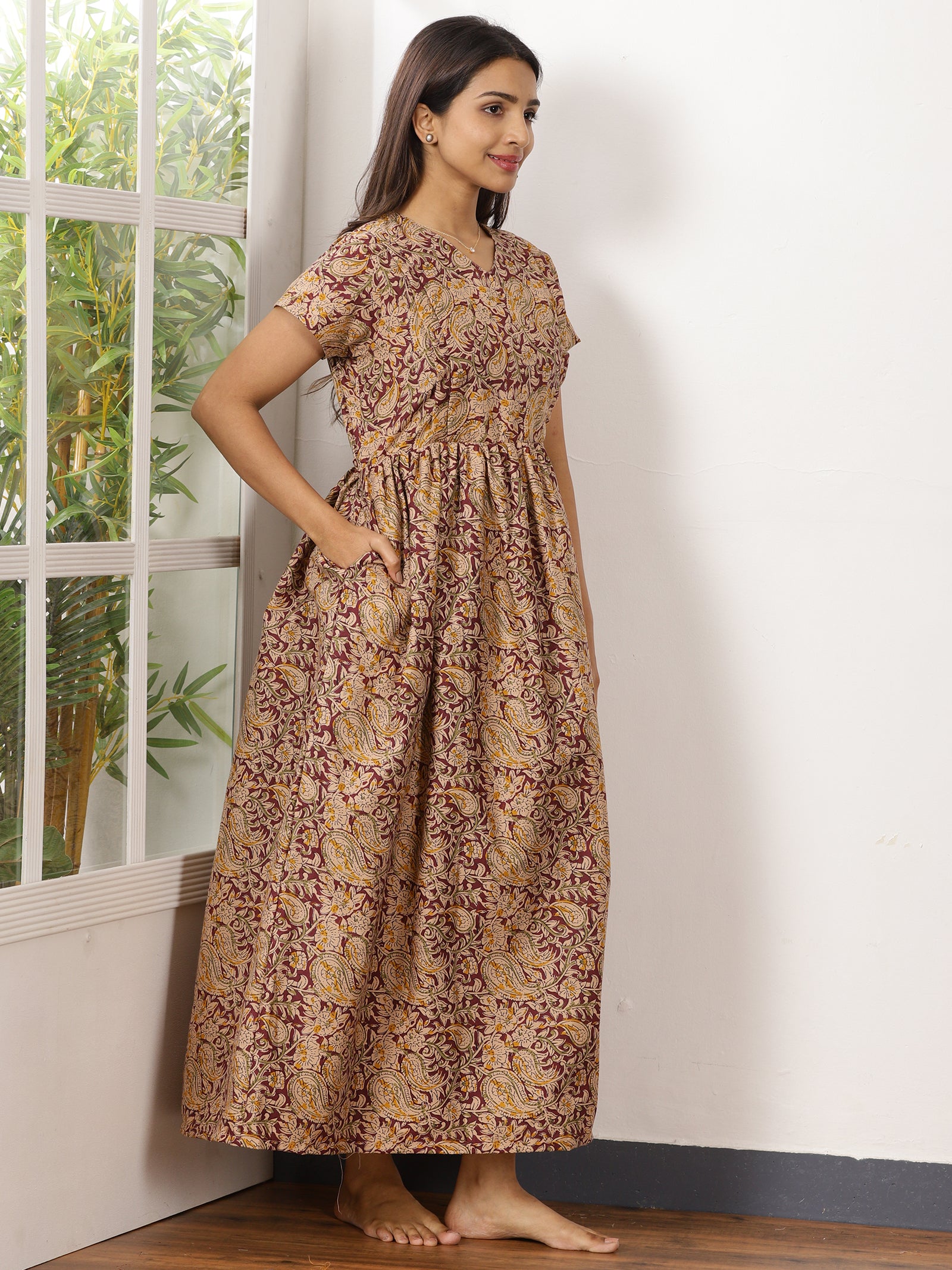 Rangoli_V1 Feeding Night Maxi