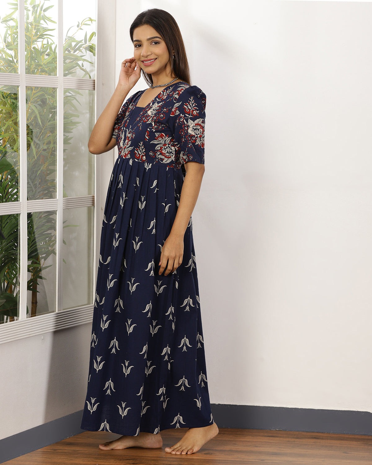 Bud_V1 Feeding Night Maxi