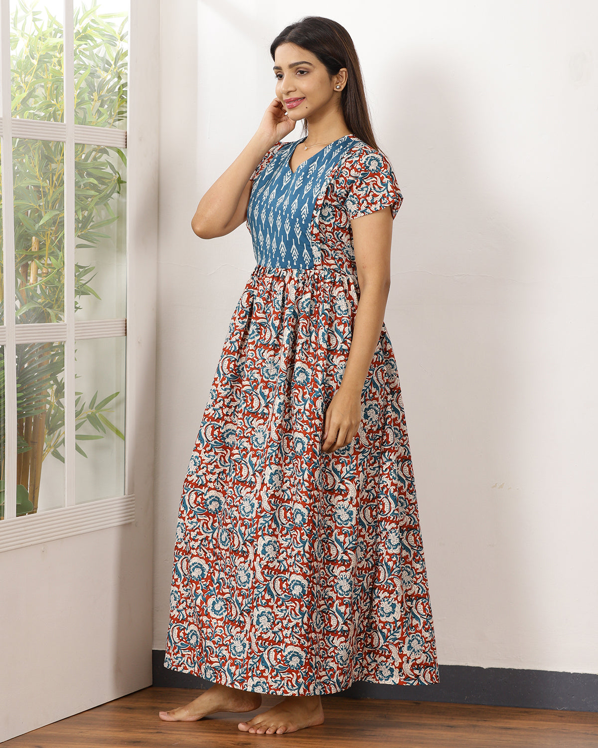 Kavina Feeding Night Maxi