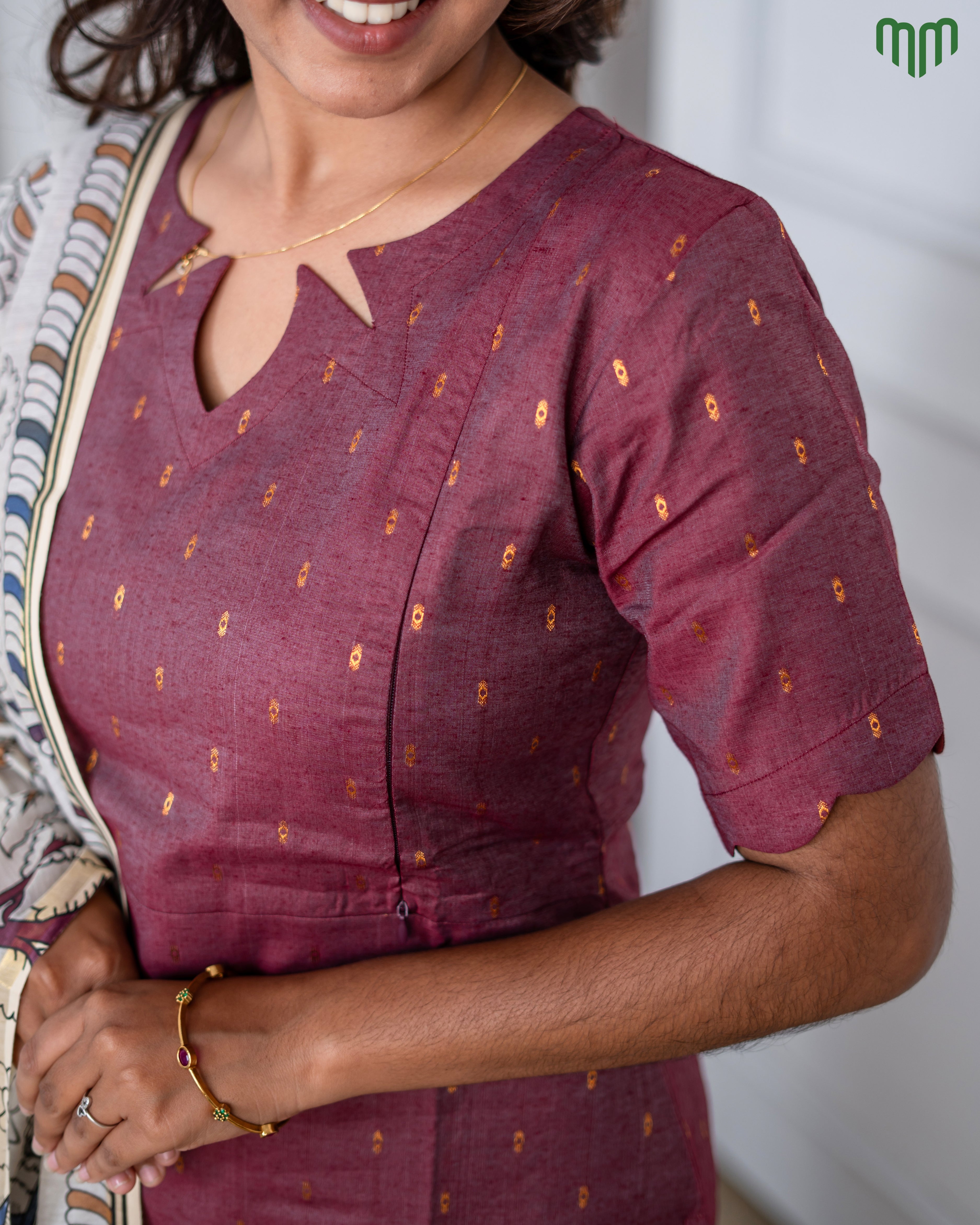 Sundari_V3 Maternity Kurti Set