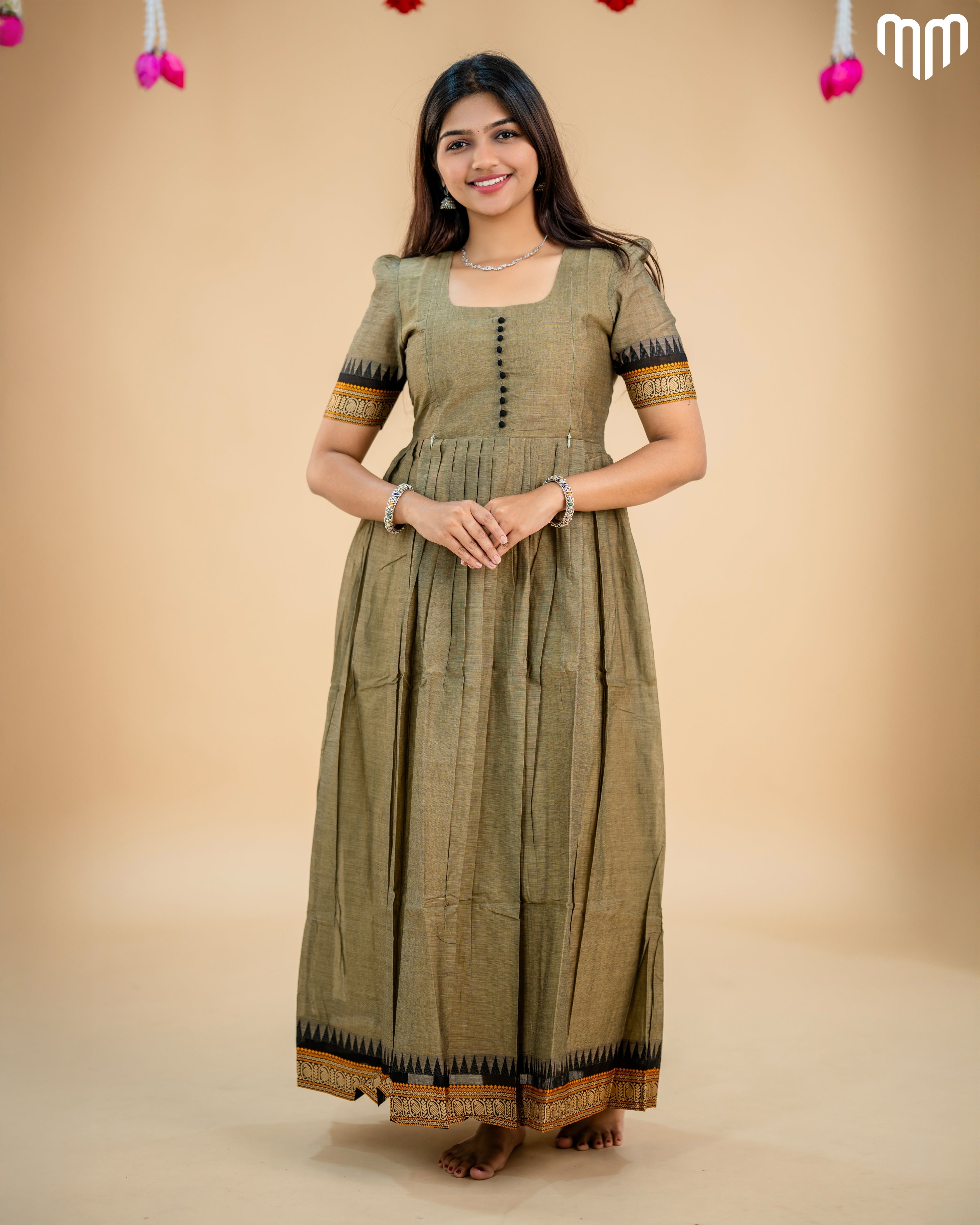 Yazhini Maternity Maxi