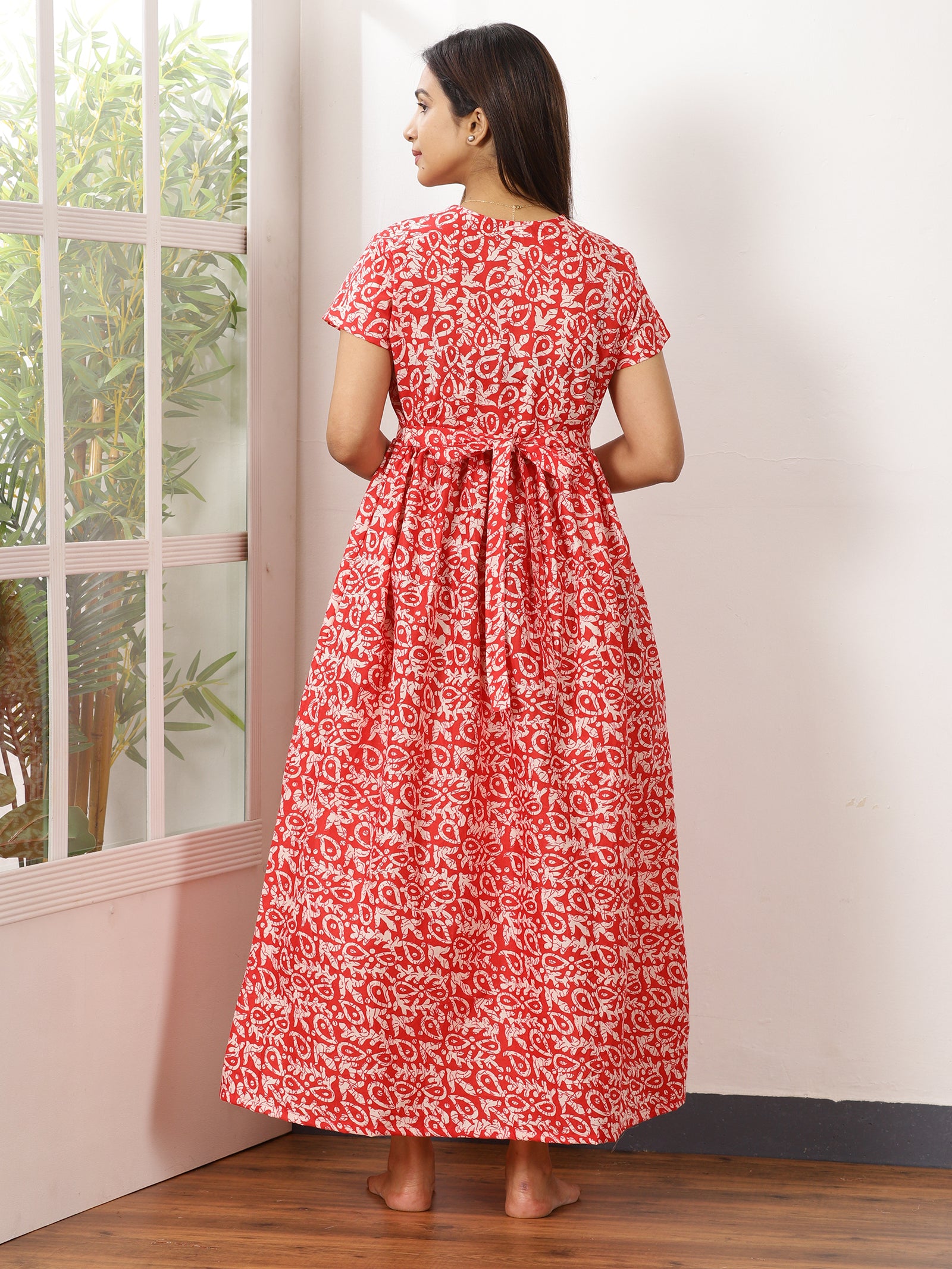 Janya_V4 Feeding Night Maxi