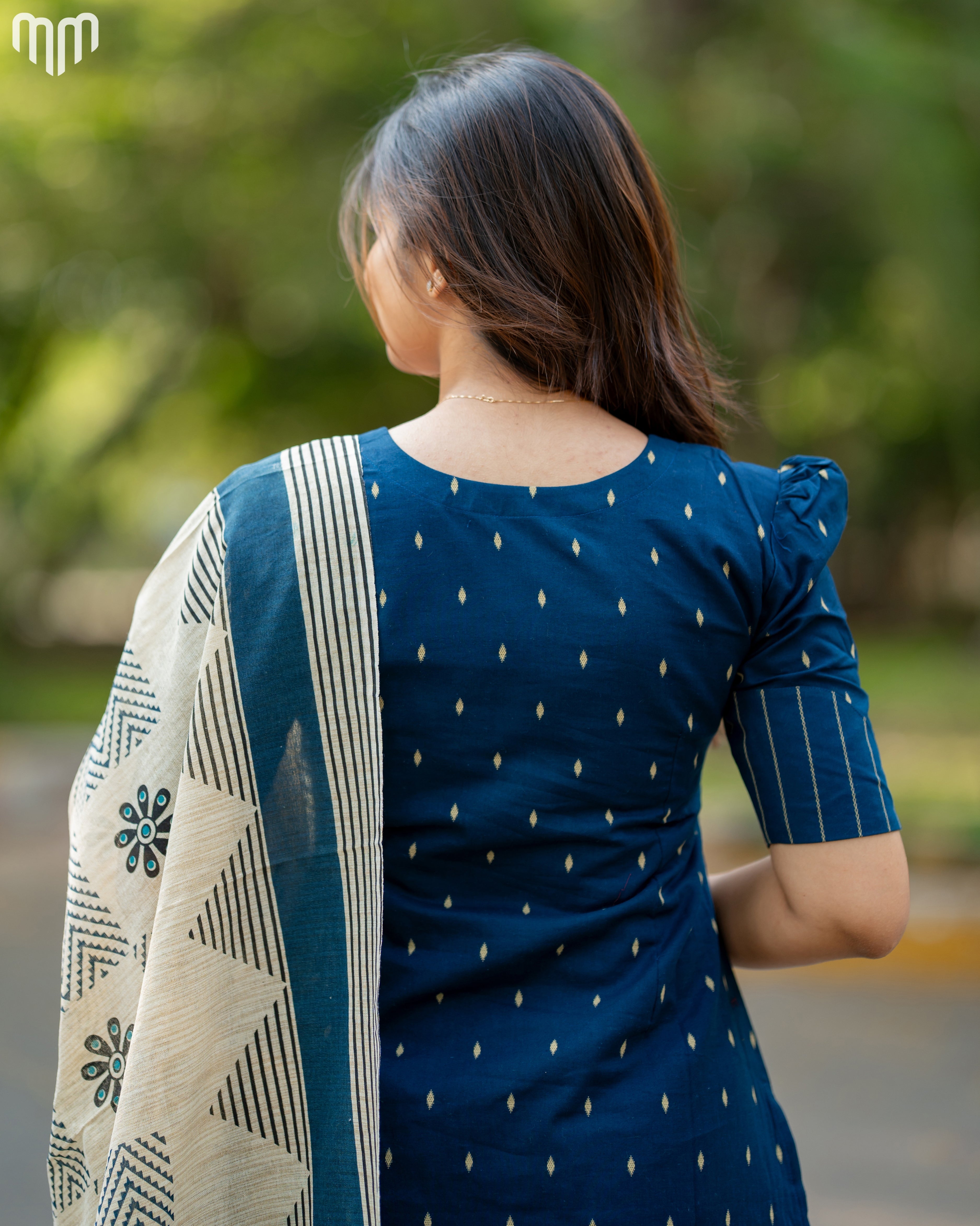 Vedhika_V1 Maternity Kurti Set