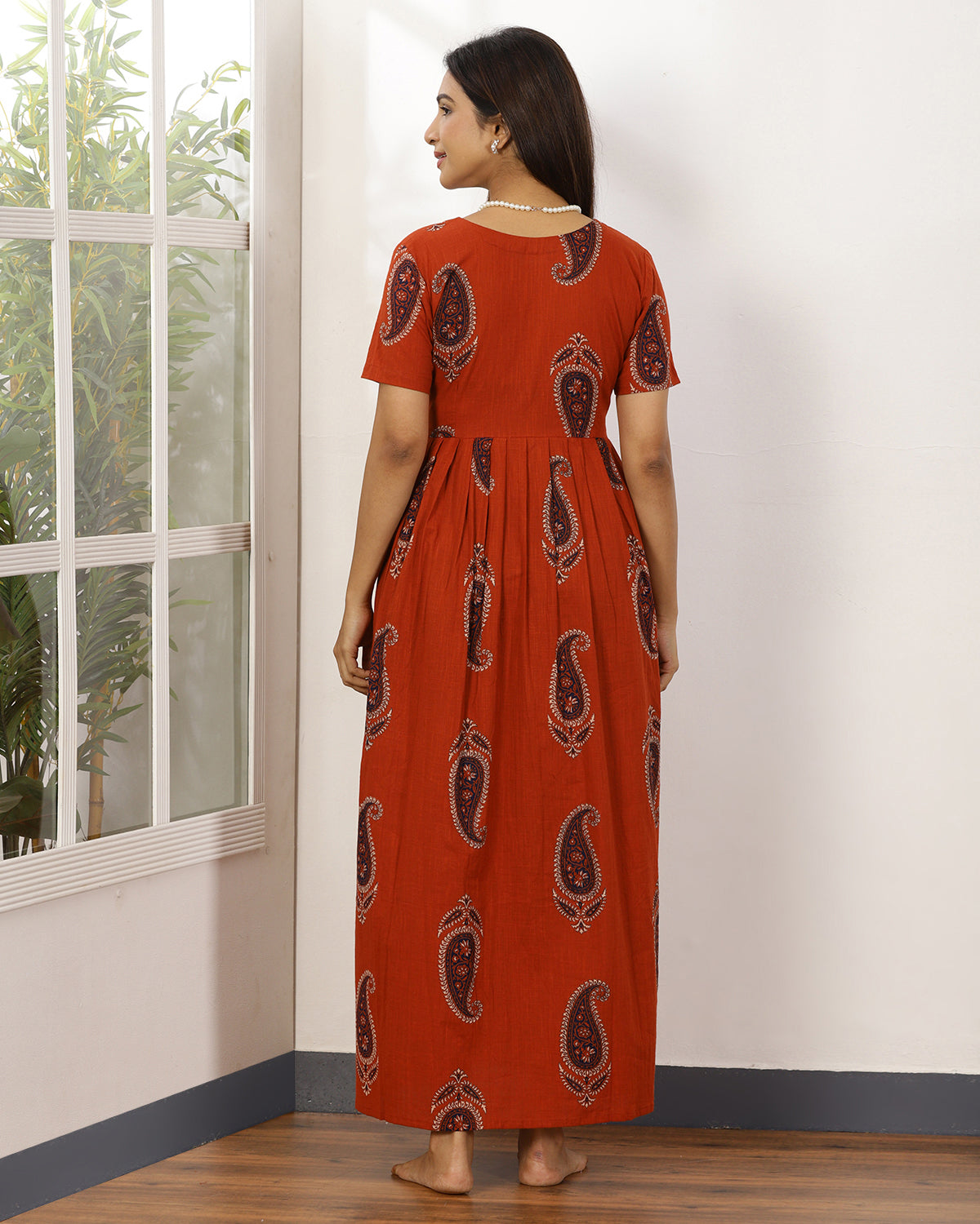 Glory_V4 Feeding Night Maxi