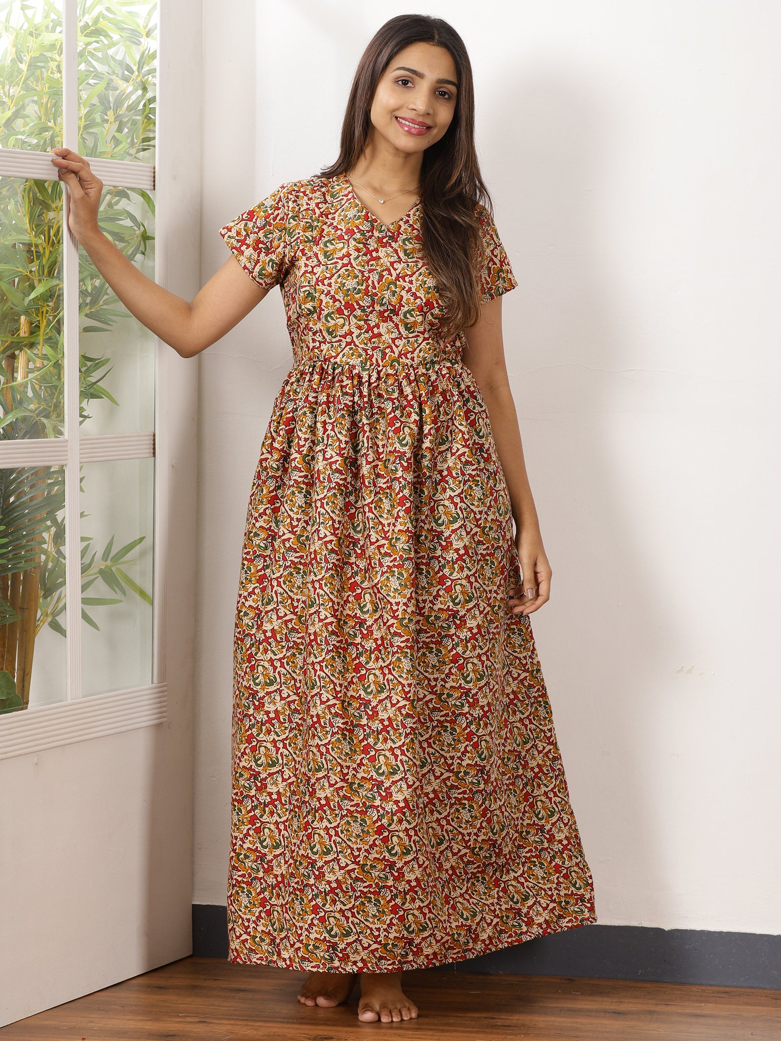 Nidhi_V4 Feeding Night Maxi