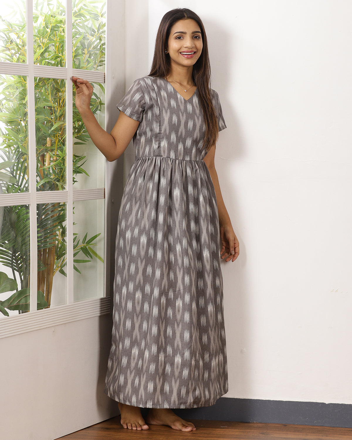 Ikkat_V2 Feeding Night Maxi