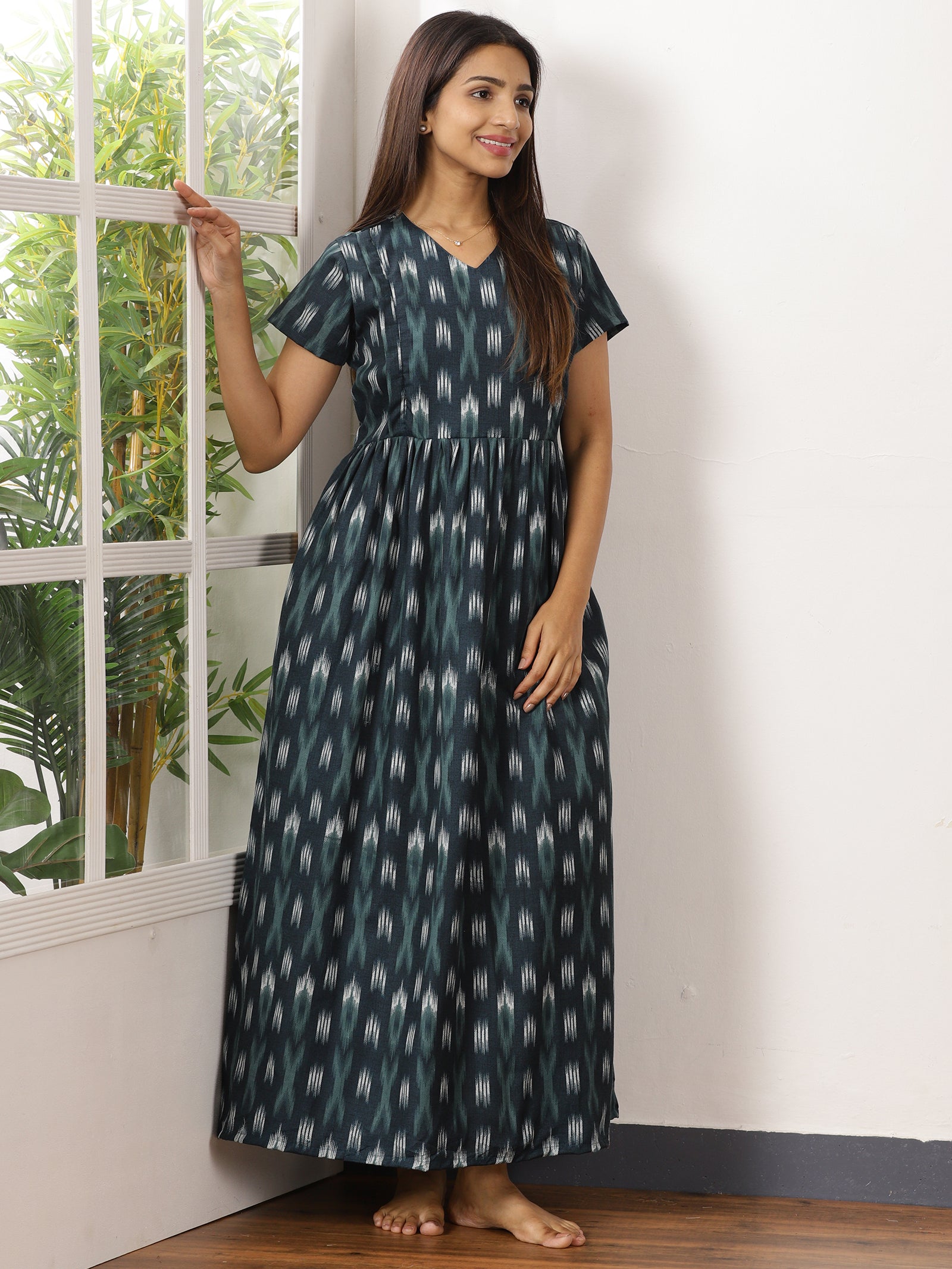 Ikkat_V3 Feeding Night Maxi