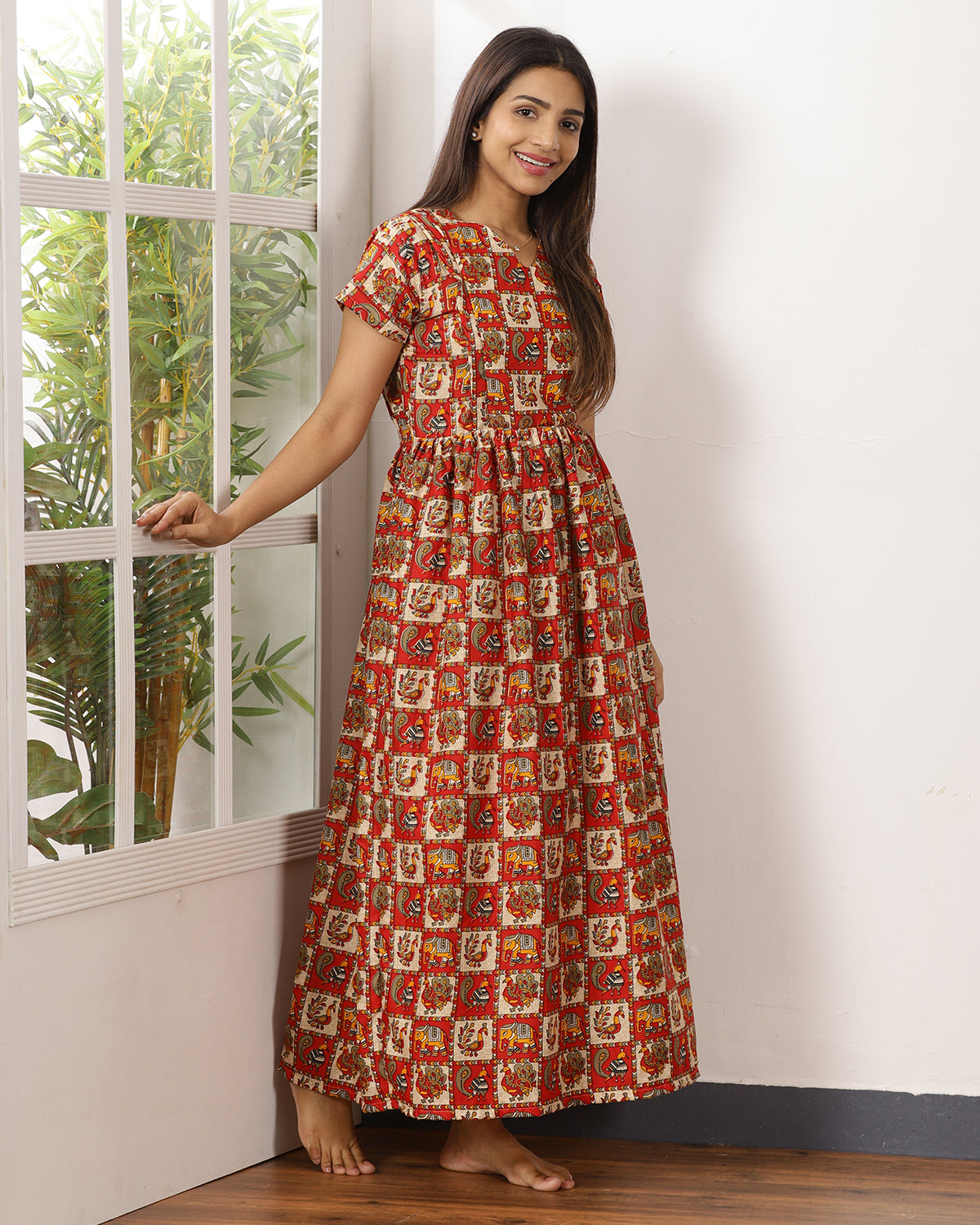 Mayil_V4 Feeding Night Maxi