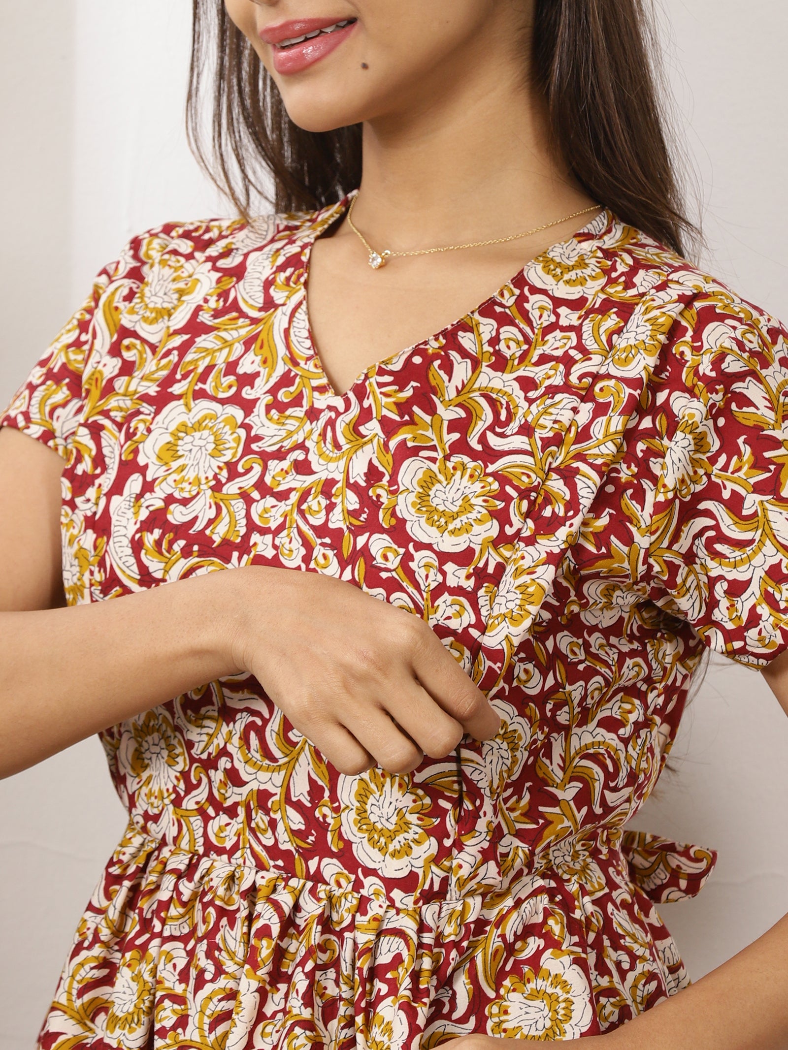 Urvi_V4 Feeding Night Maxi