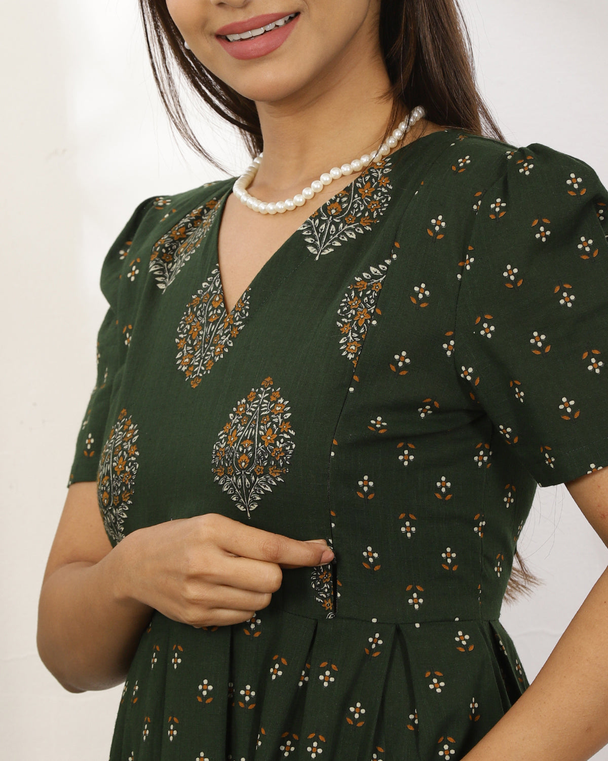 Thara_V3 Feeding Night Maxi