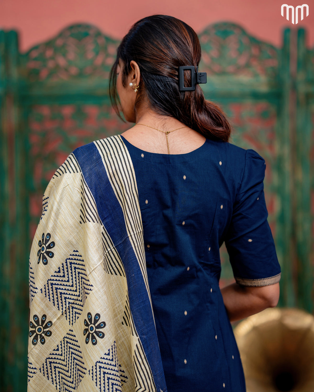 Vedhika_V1 Maternity Kurti Set