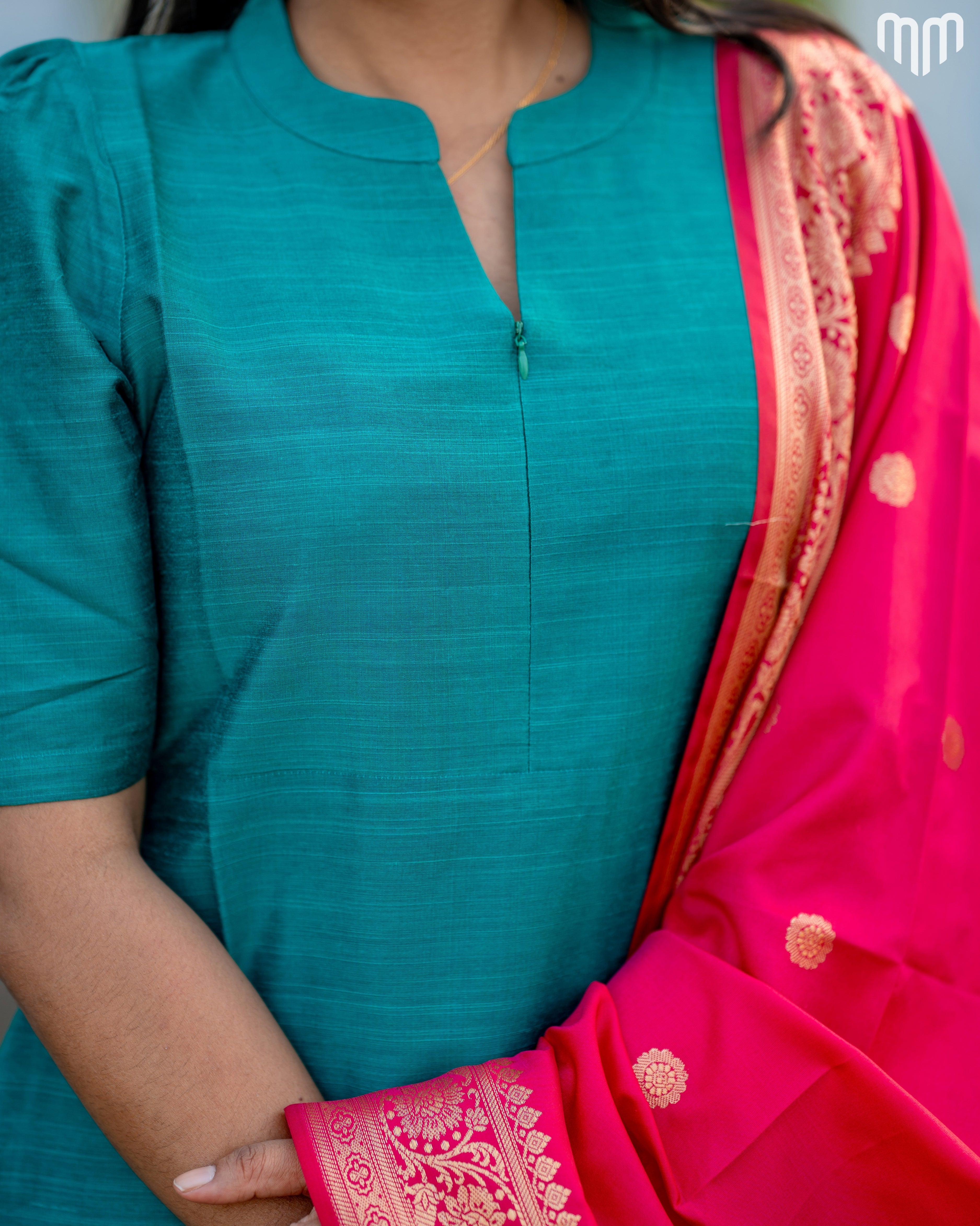 Perarasi_V2 Maternity Kurti Set