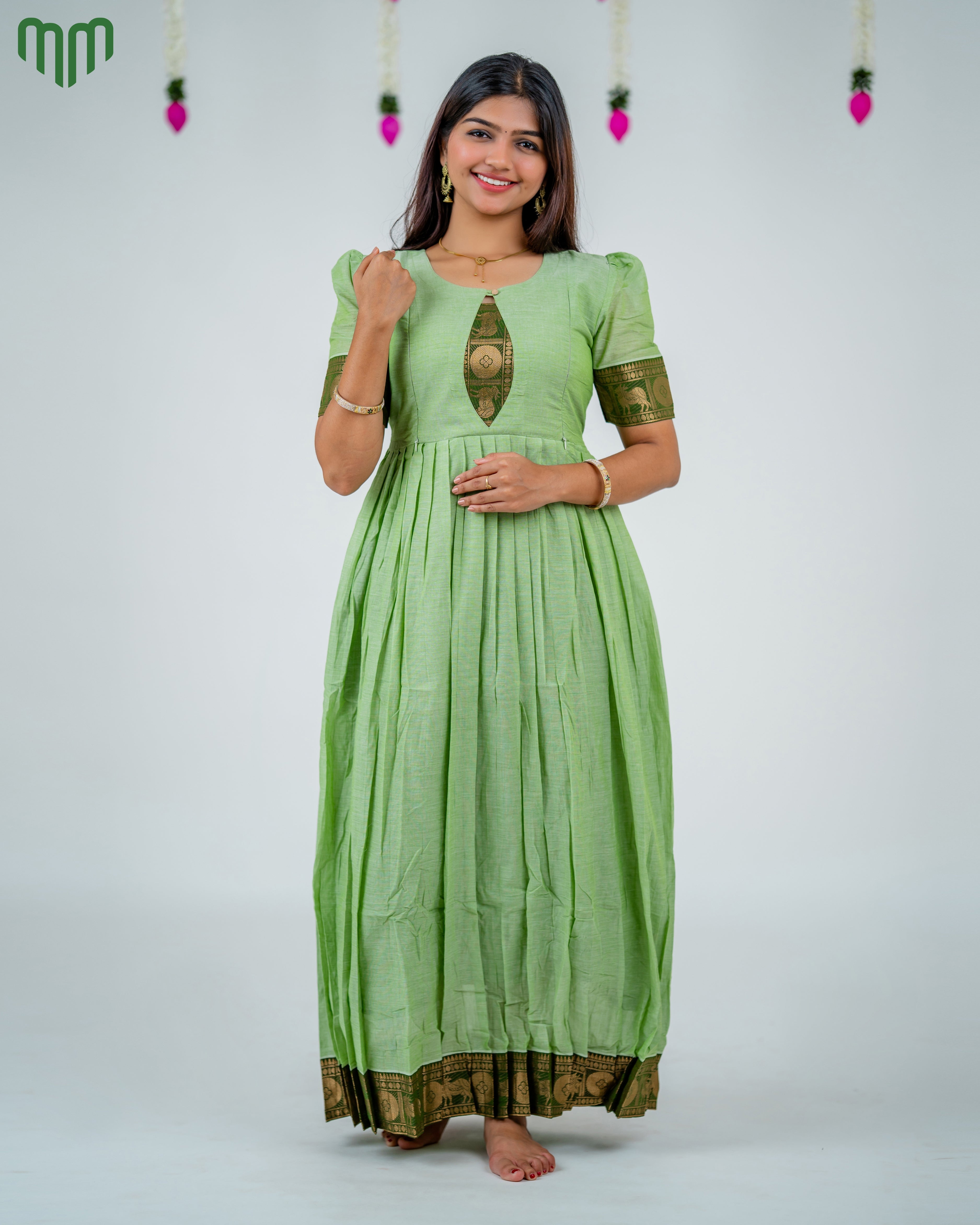 Poonguzhali_V6 Maternity Maxi