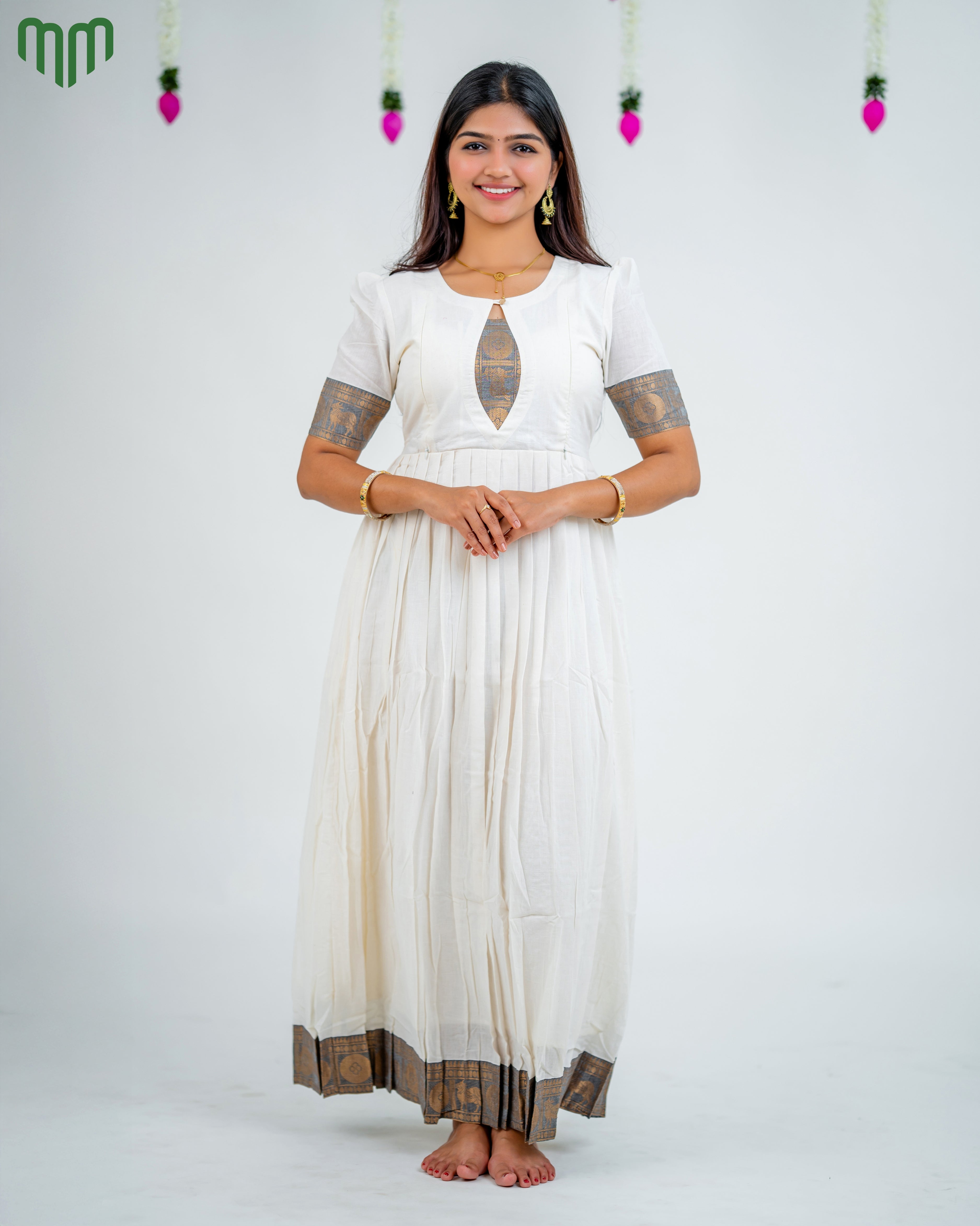 Poonguzhali_V3 Maternity Maxi