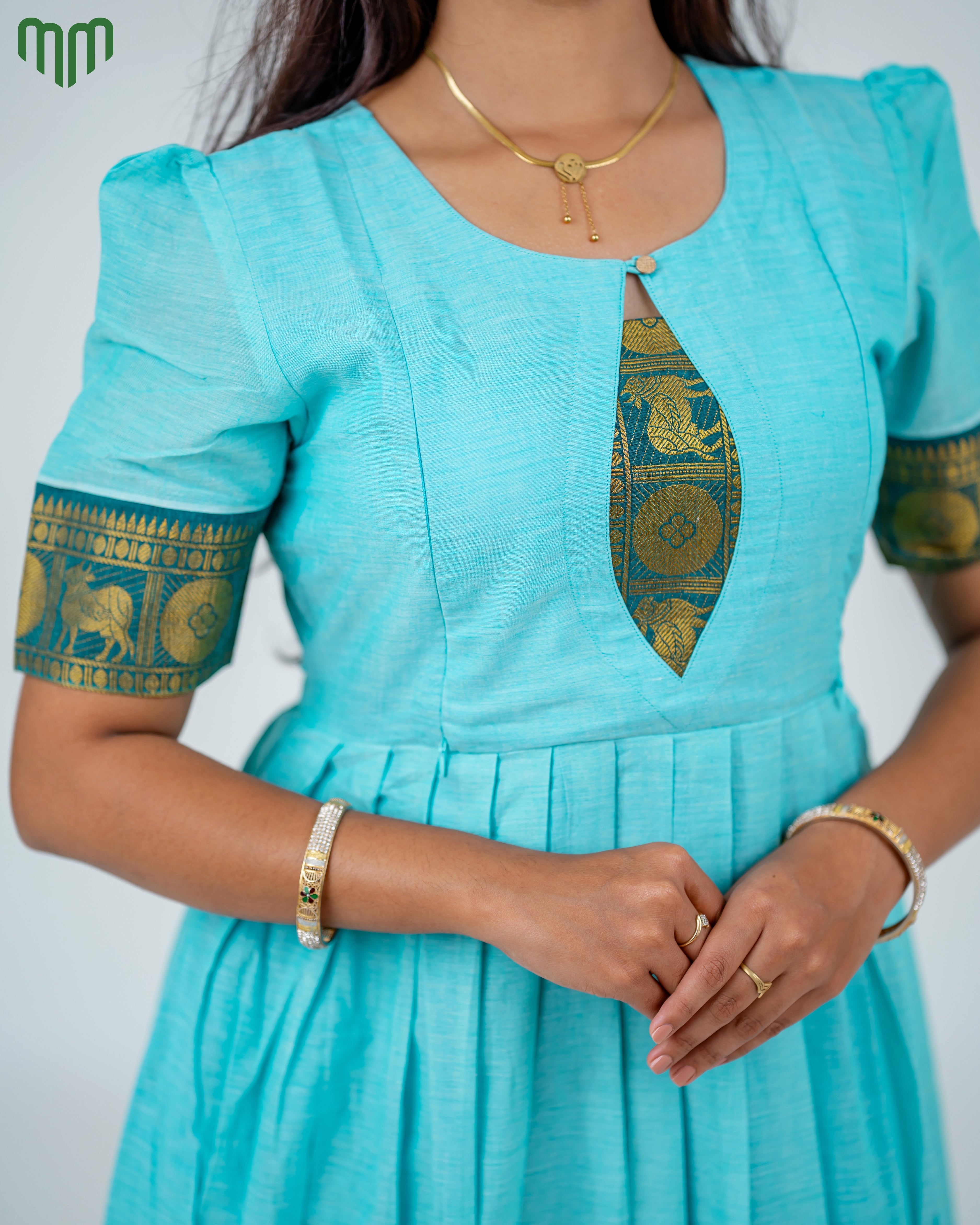 Poonguzhali_V4 Maternity Maxi