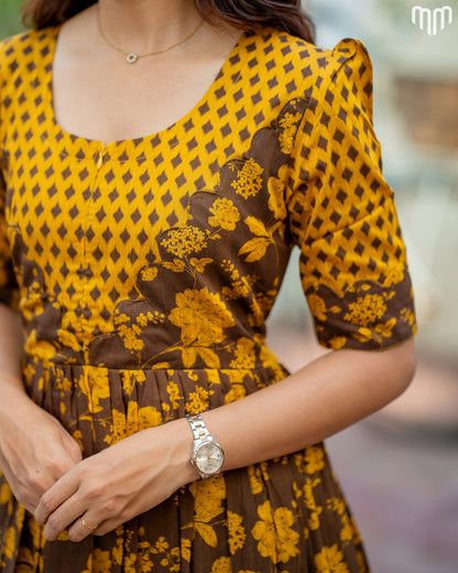 Iniya_Brown Maternity Maxi