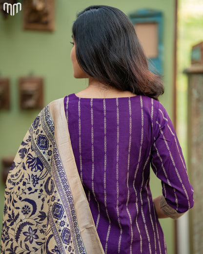 Varalakshmi_V2 Maternity Kurti Set