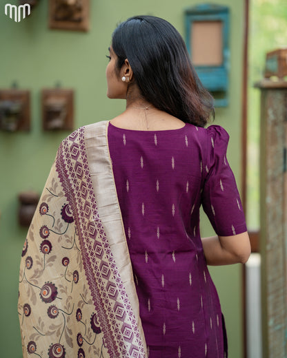 Varalakshmi_V4 Maternity Kurti Set