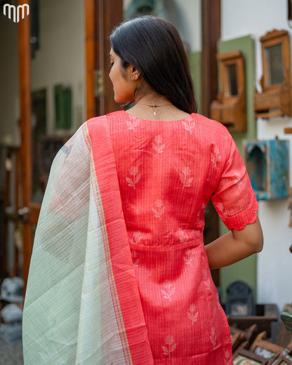 Kavinaya_V1 Maternity Kurti Set