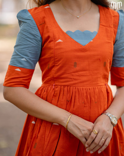 Iniya Handloom Cotton Maternity Maxi