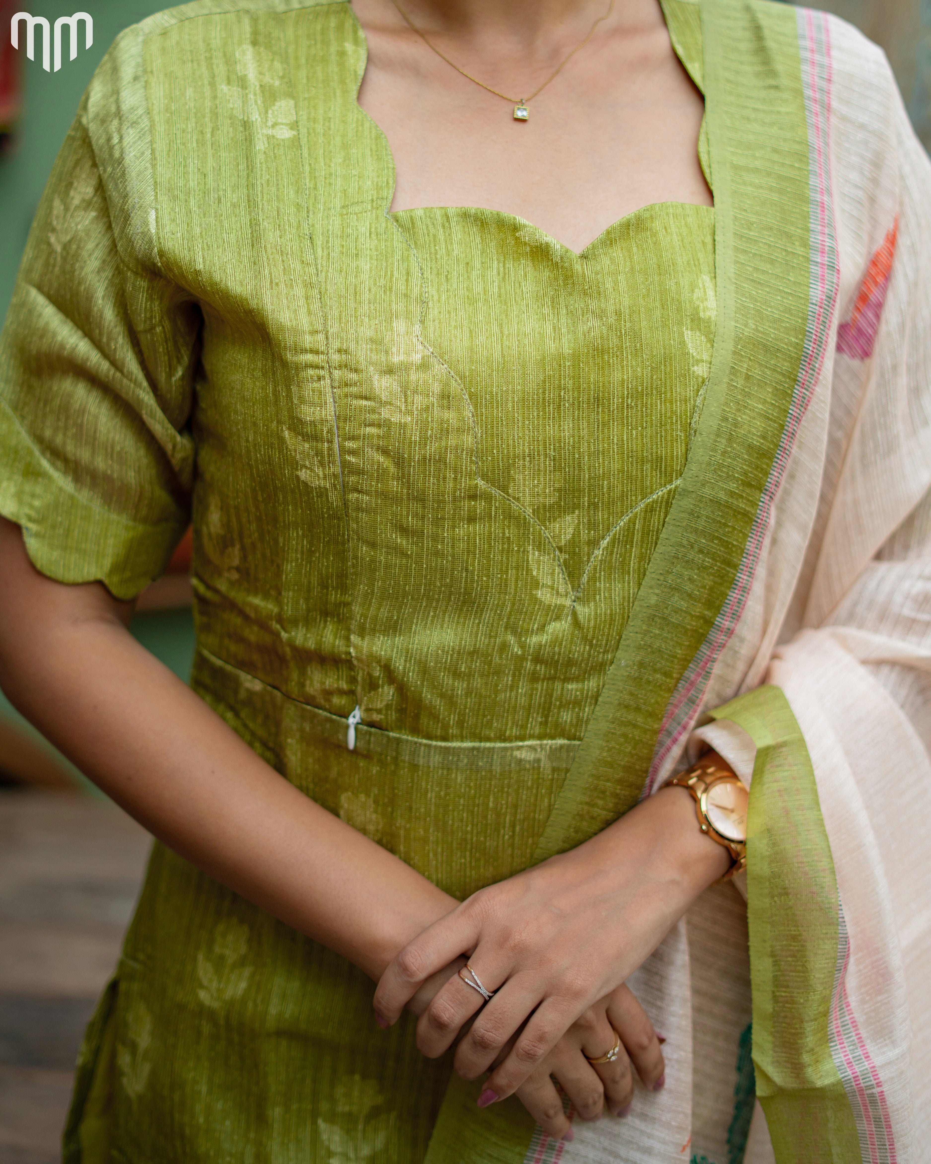 Kavinaya_V2 Maternity Kurti Set