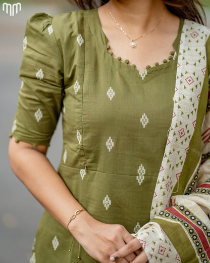 Kaaveri_V1 Maternity Kurti Set