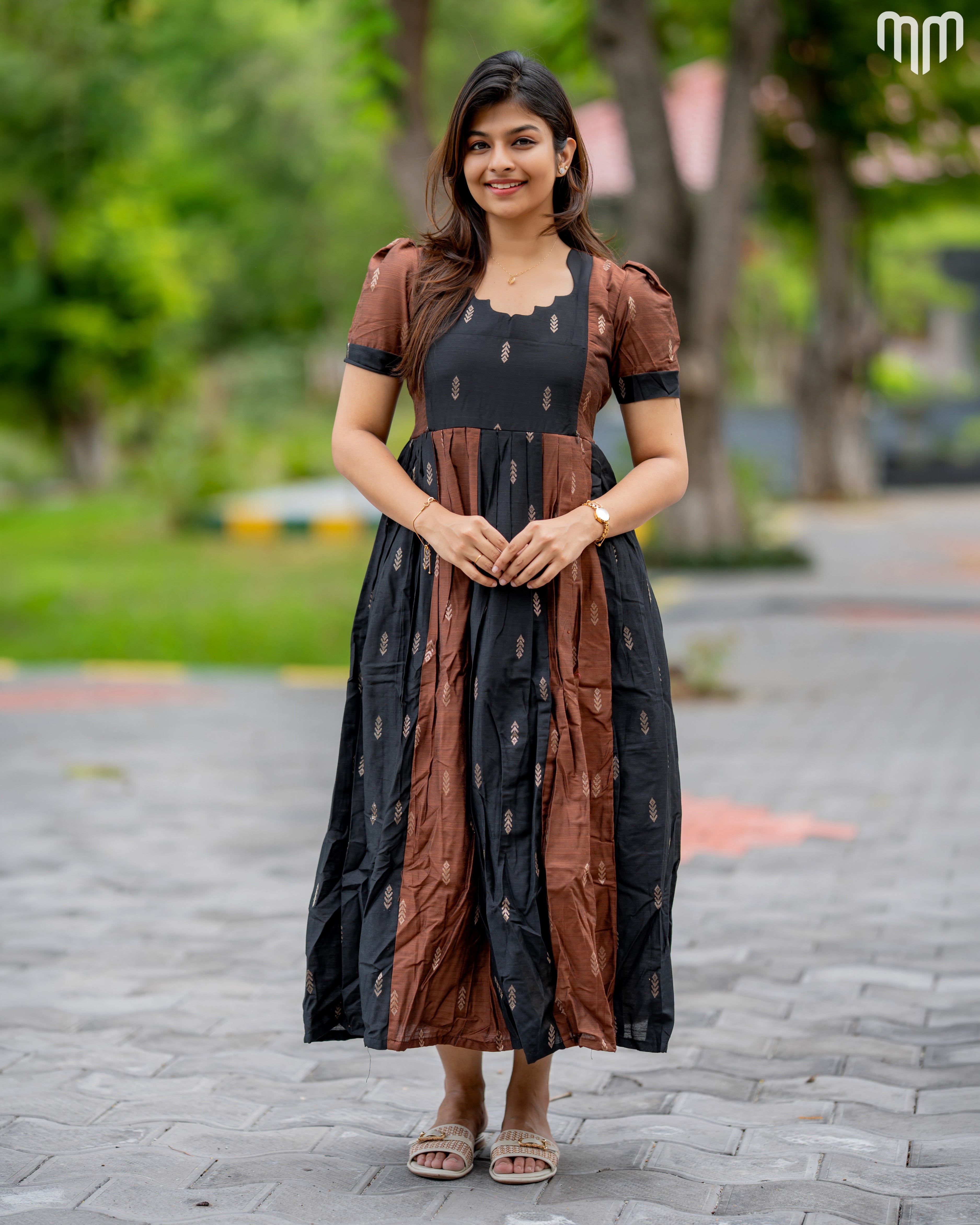 Vaanathi  Maternity Maxi