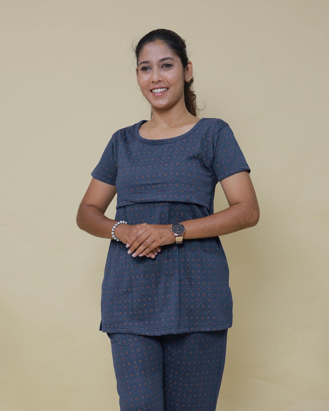 Chaitali  Zipless Feeding Pant Set