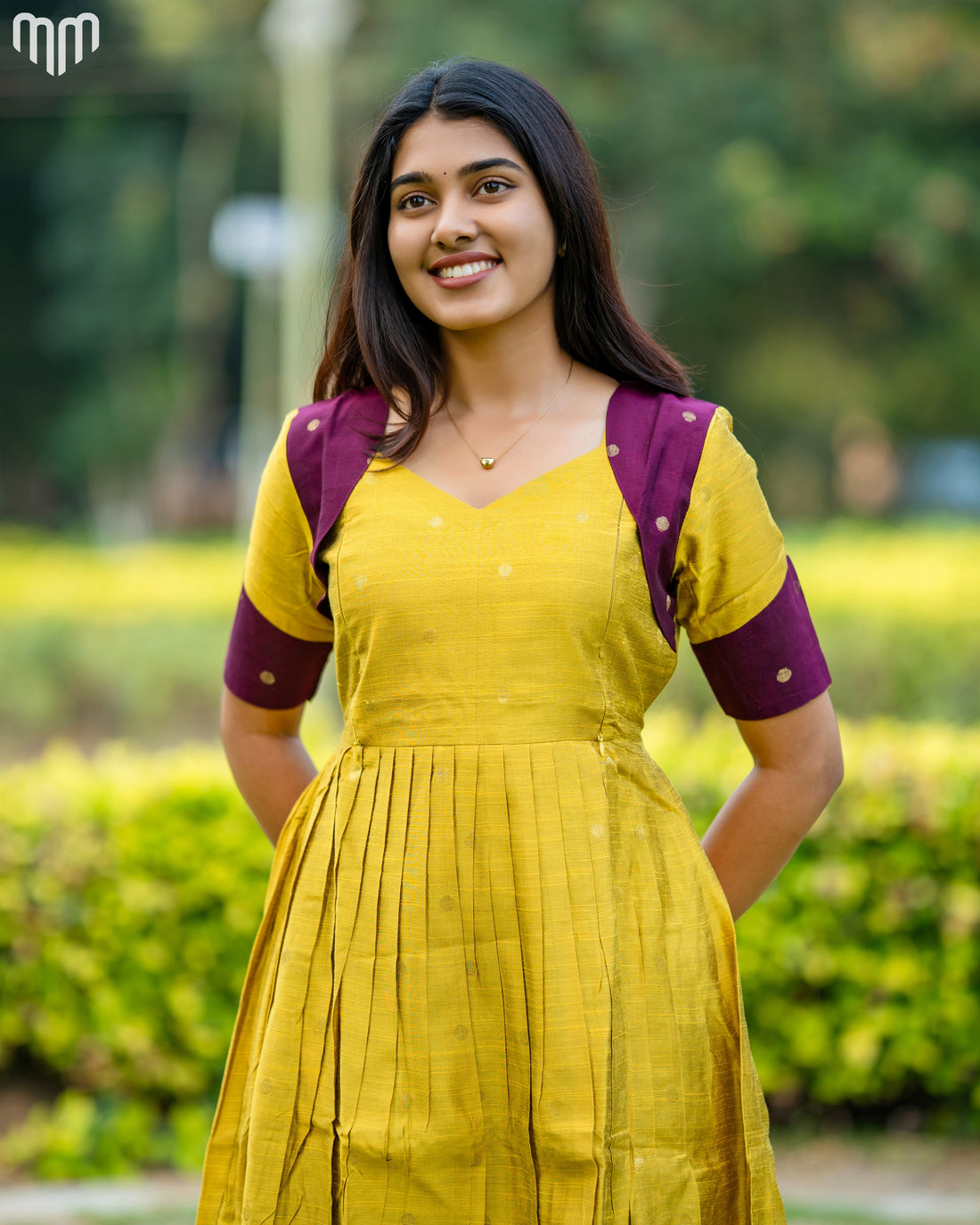 Golden Kanmani_V2 Maternity Maxi