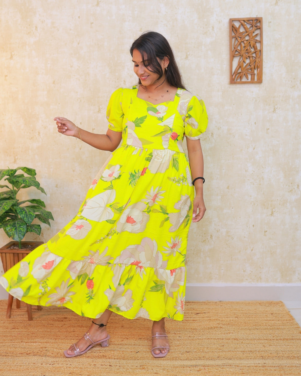 Yellow Bud Maxi with Lining [NON_FEEDING]