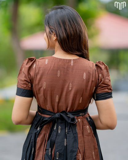 Vaanathi  Maternity Maxi