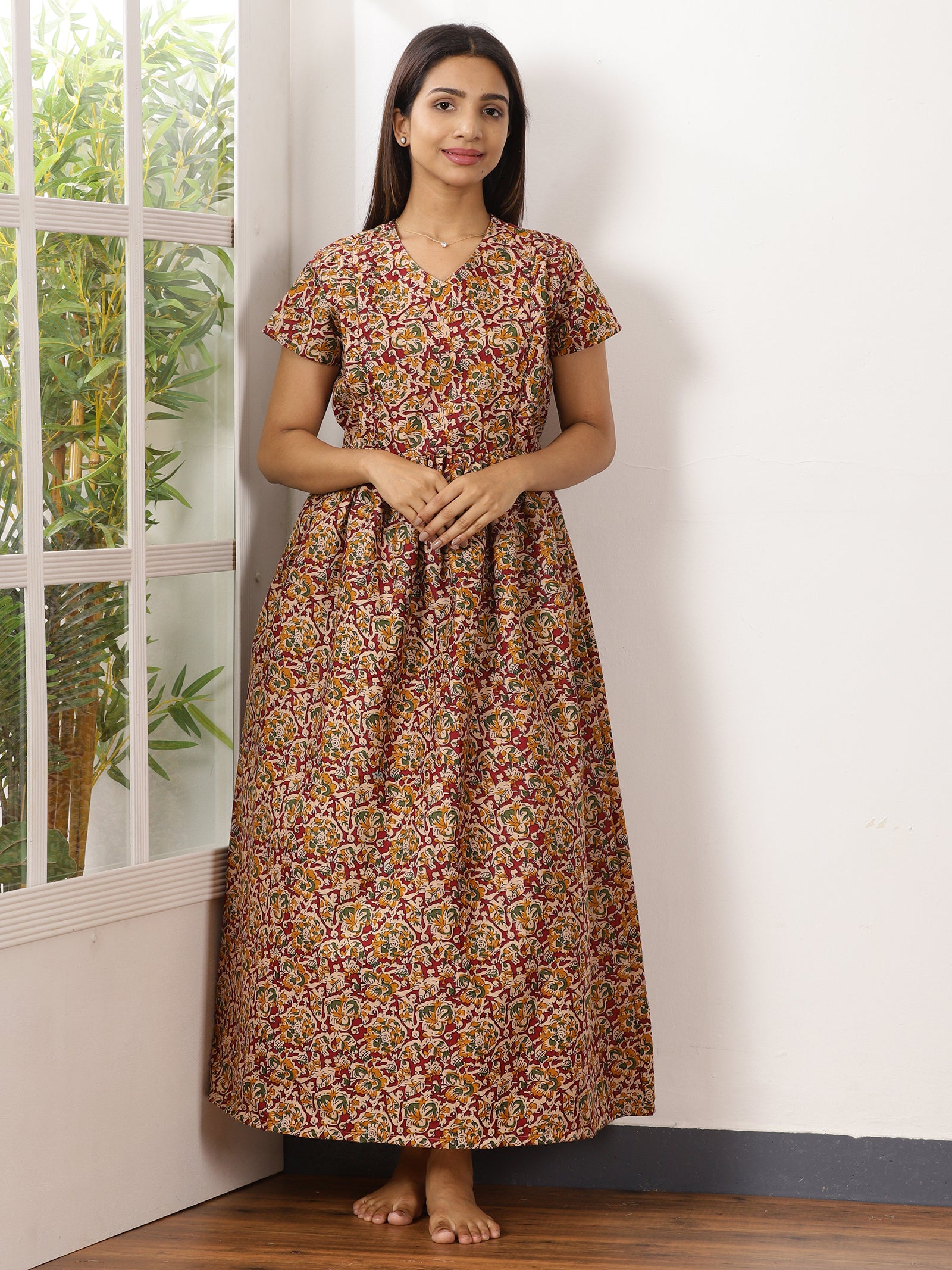 Nidhi_V1 Feeding Night Maxi