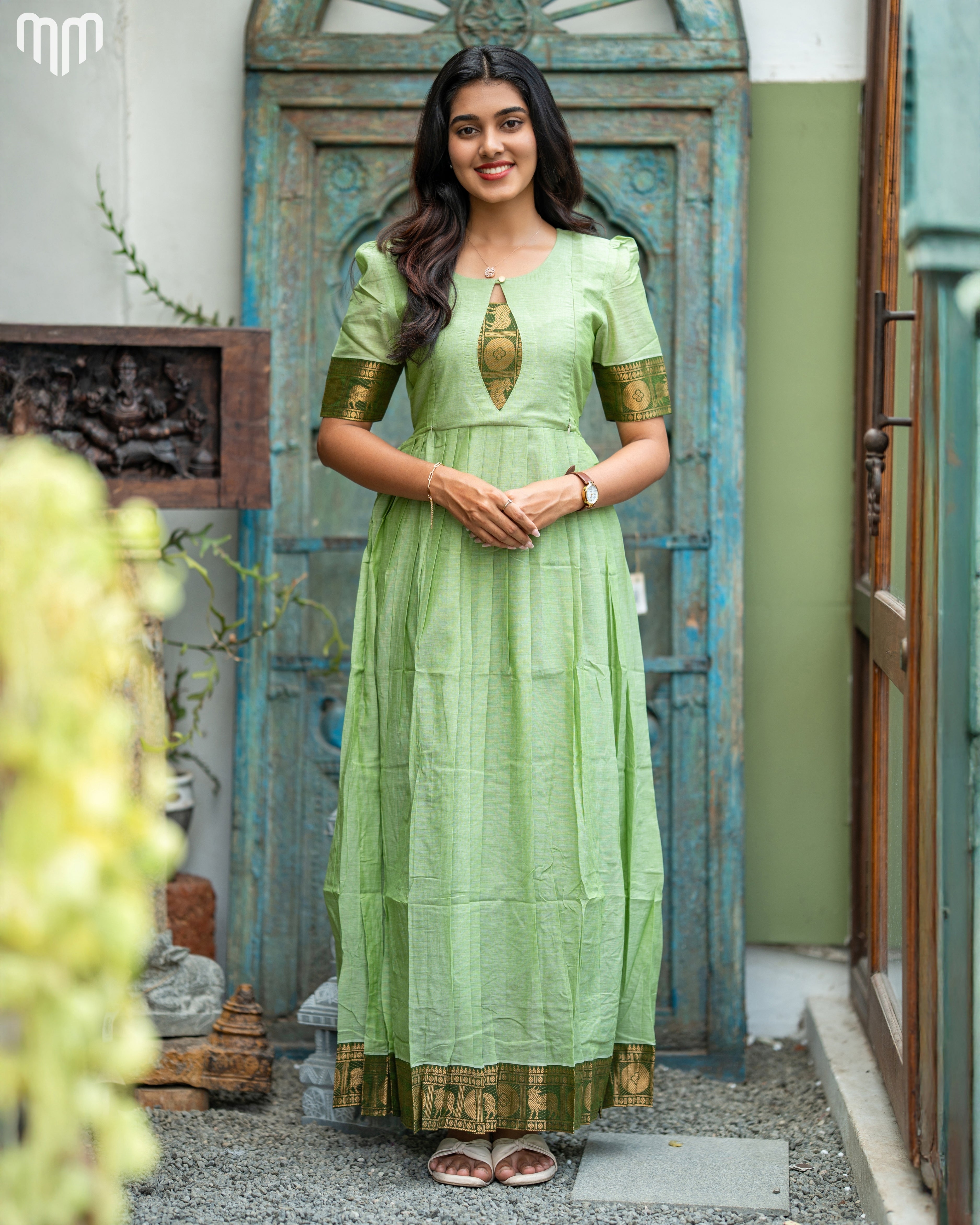 Poonguzhali_V6 Maternity Maxi
