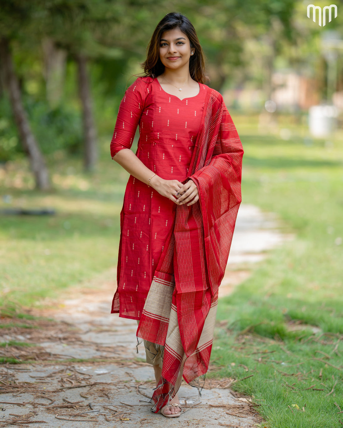 Tharagai_V2 Maternity Kurti Set