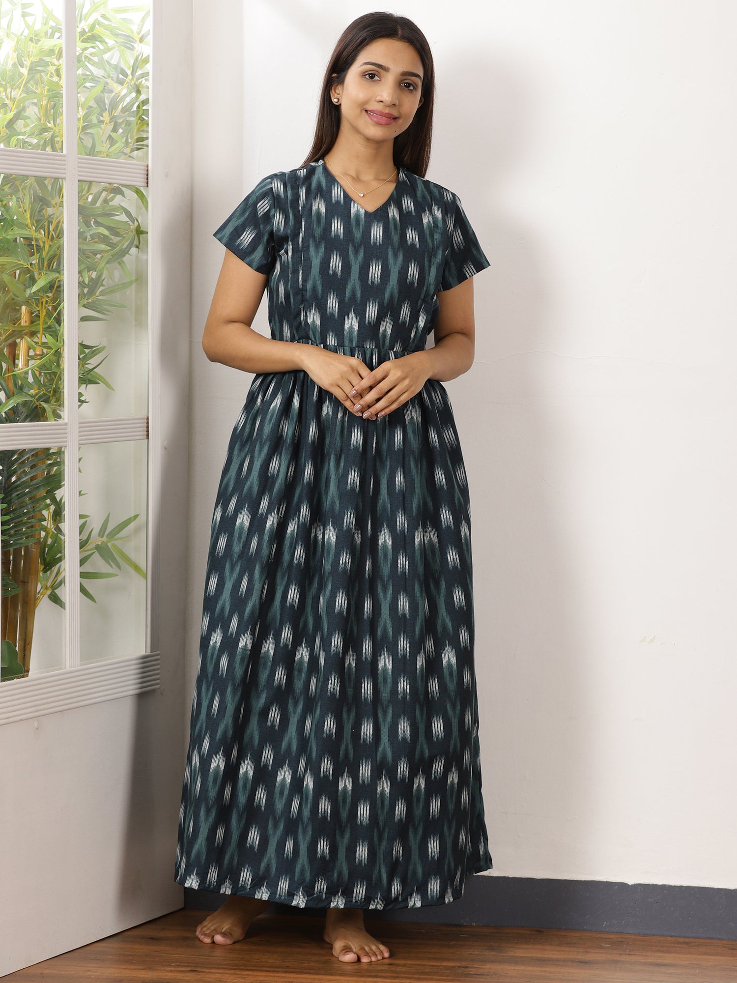 Ikkat_V3 Feeding Night Maxi