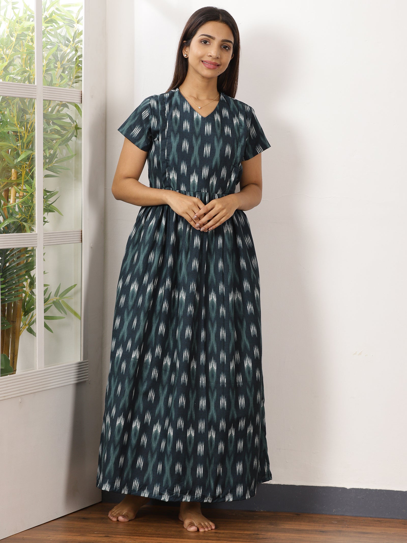 Ikkat_V3 Feeding Night Maxi