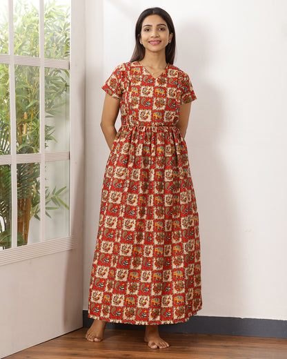 Mayil_V4 Feeding Night Maxi