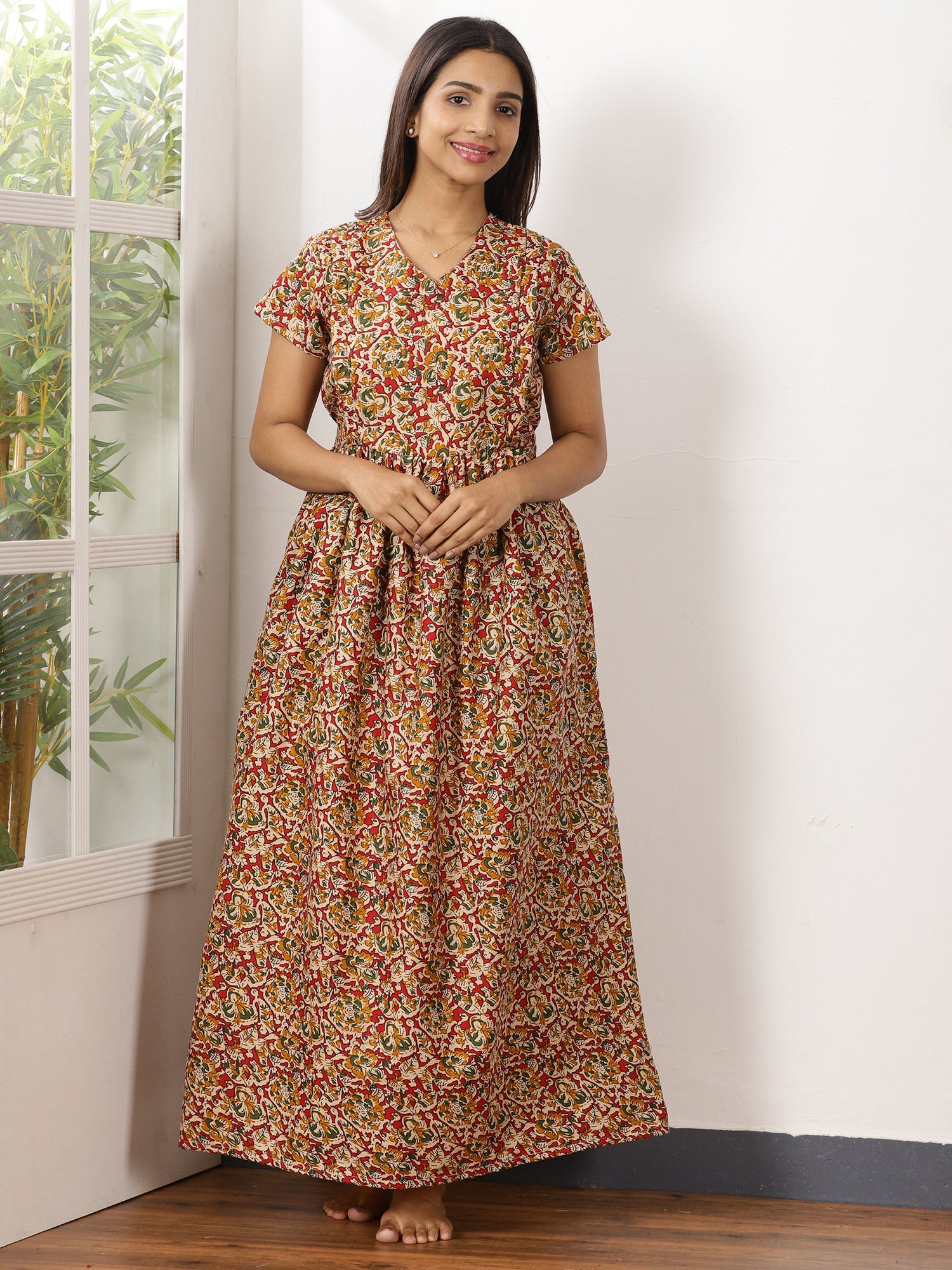 Nidhi_V4 Feeding Night Maxi