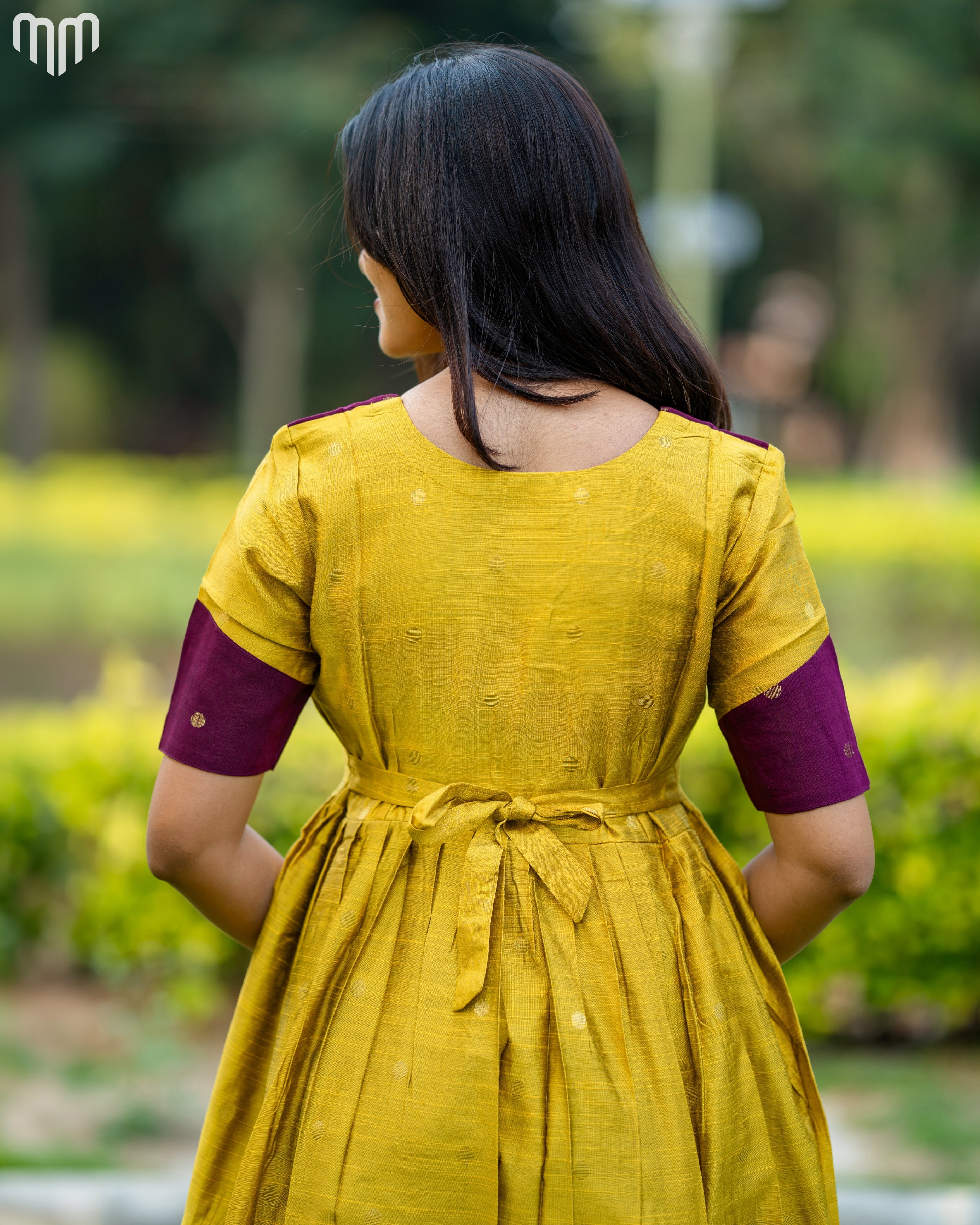 Golden Kanmani_V2 Maternity Maxi
