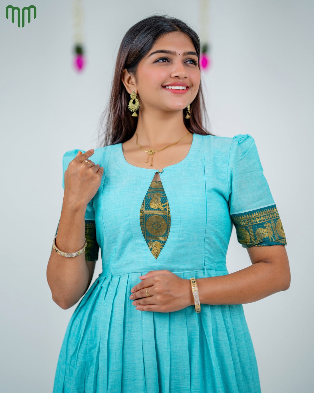 Poonguzhali_V4 Maternity Maxi