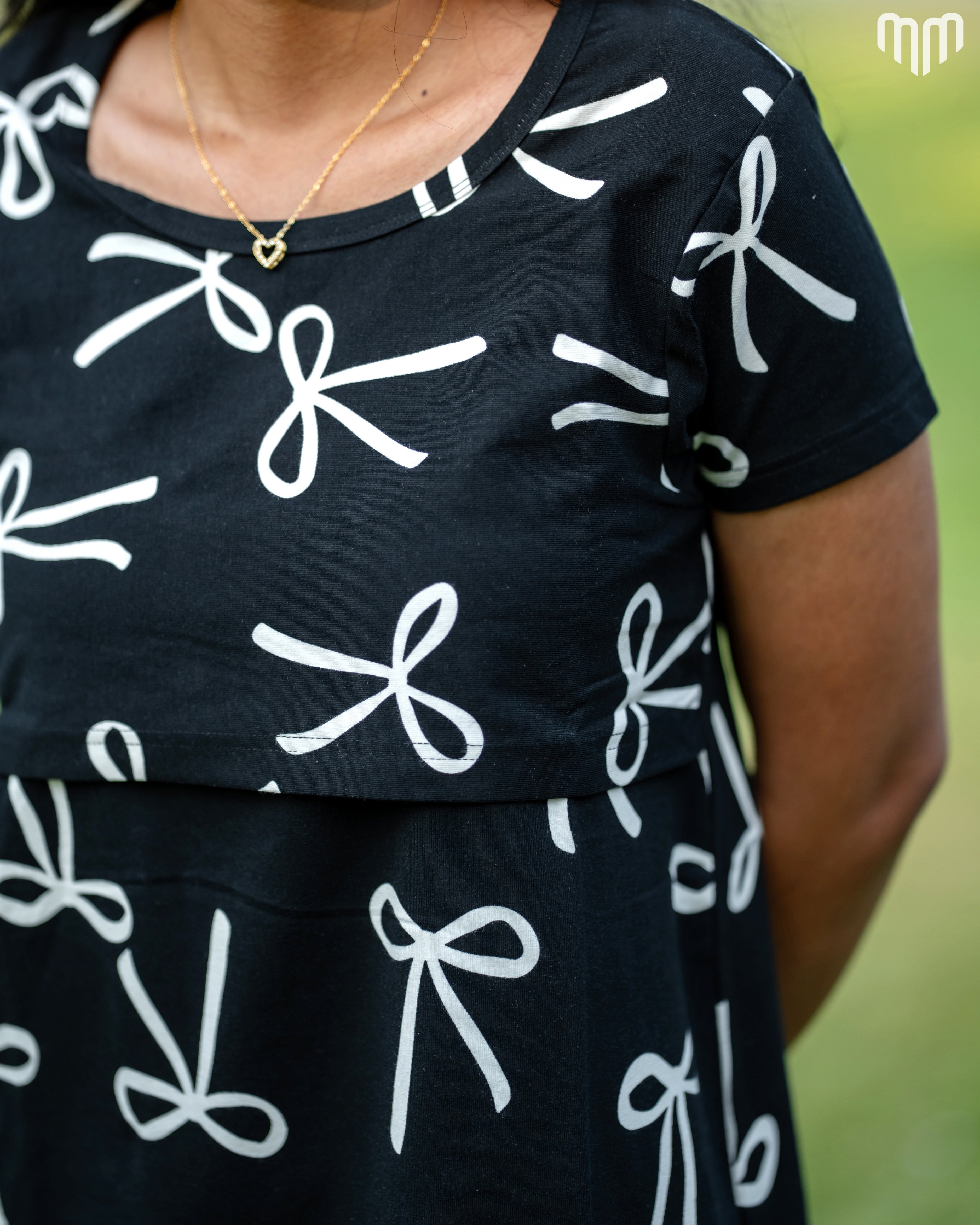 Bow Zipless Feeding T-shirt
