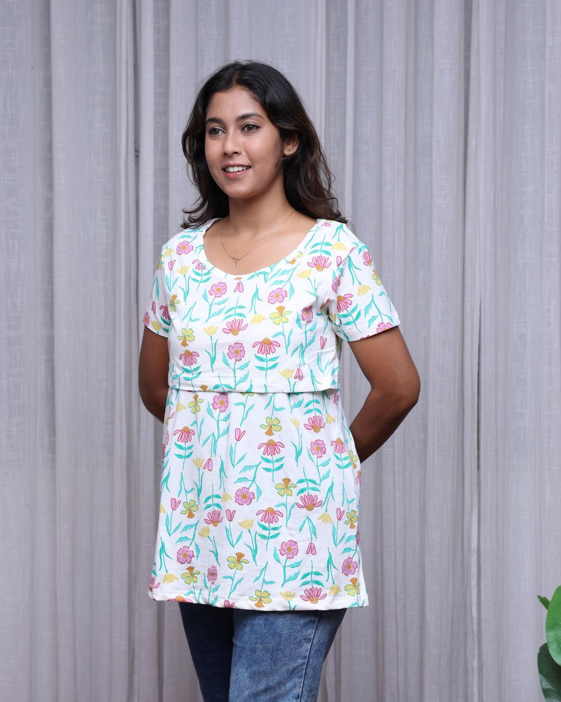 Nora  Zipless Feeding T-shirt